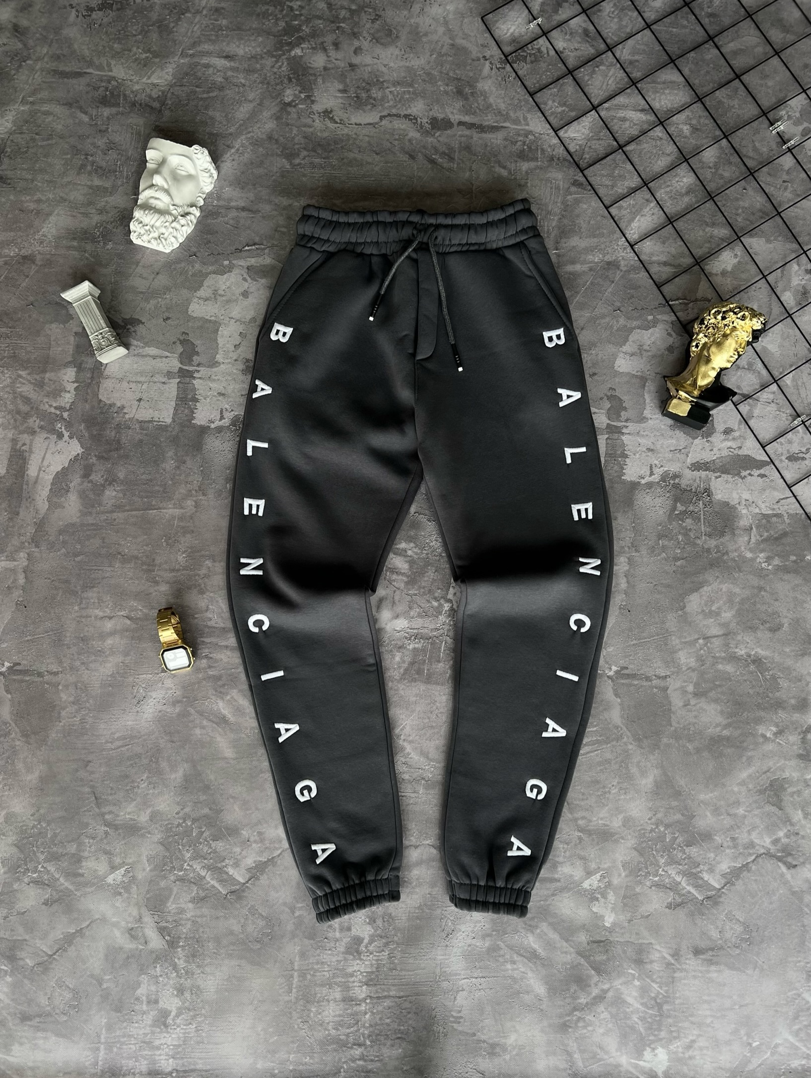 Штани Balenciaga — головне фото товару