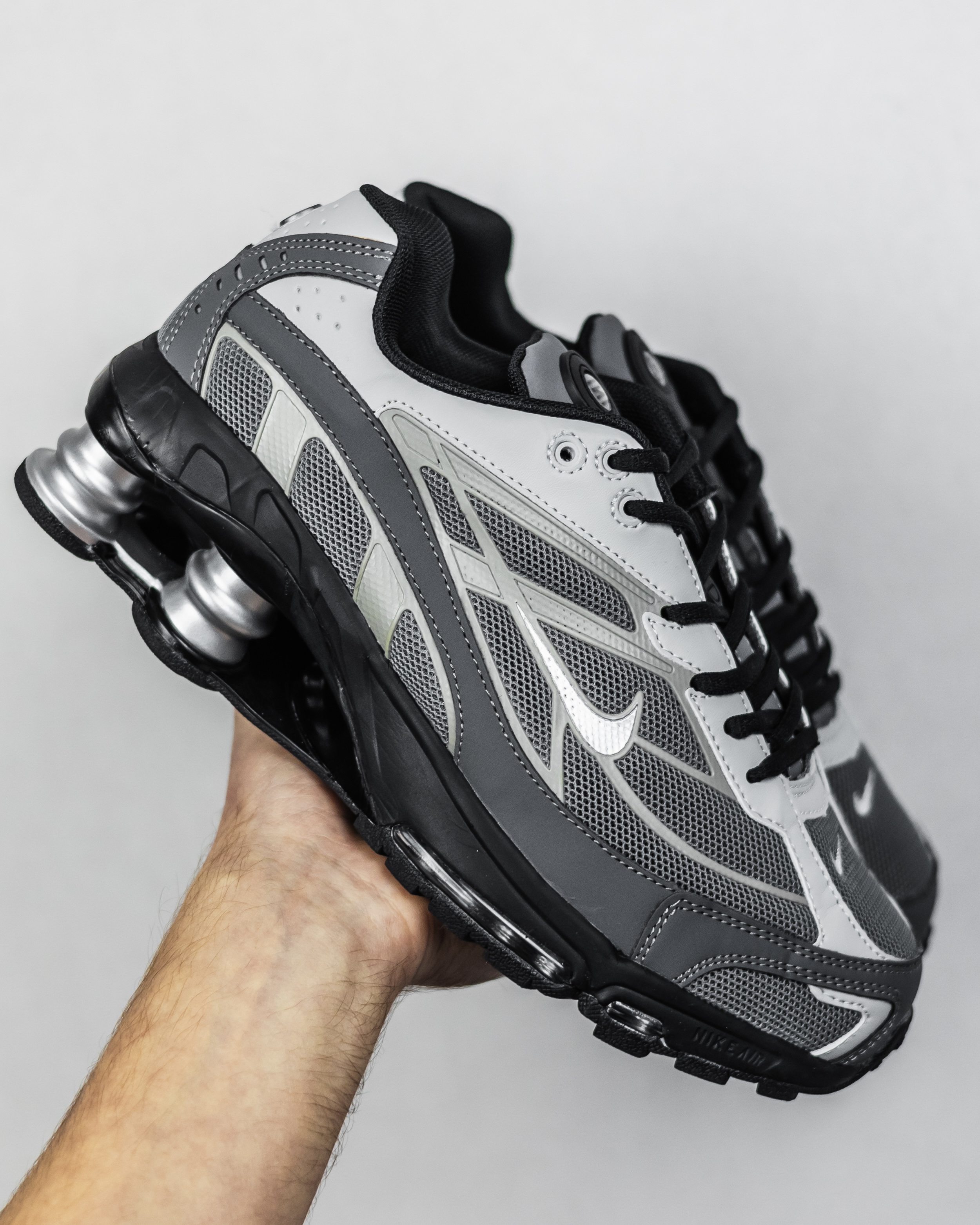 Nike Shox Supreme