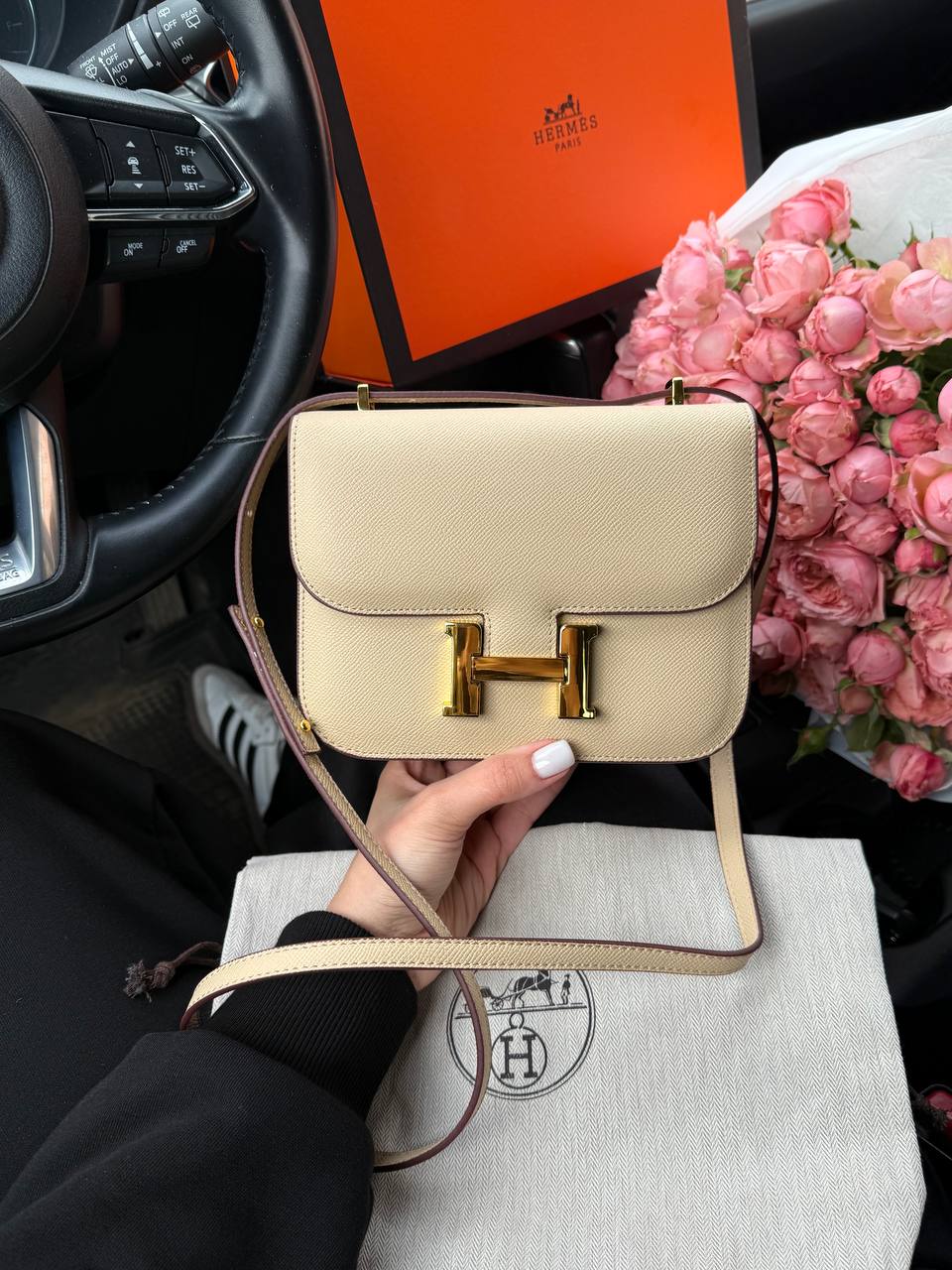 Hermès Constance 18 Milk/Gold (Магнітна коробка)