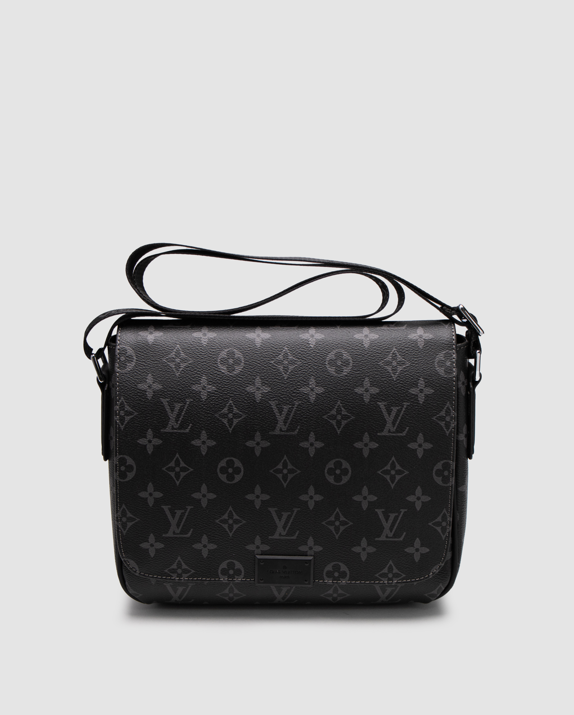 Louis Vuitton District PM Monogram Eclipse Grey