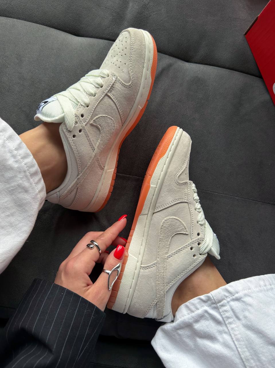 Nike Dunk Low Pro B Pale Ivory — головне фото товару
