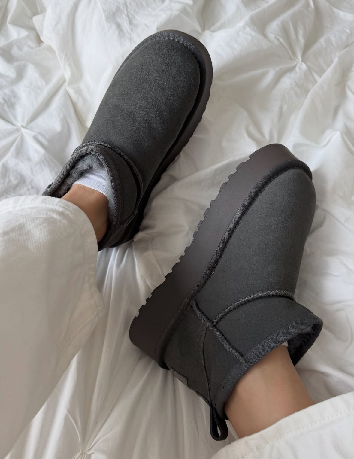 UGG Classic Ultra Mini Platform Premium