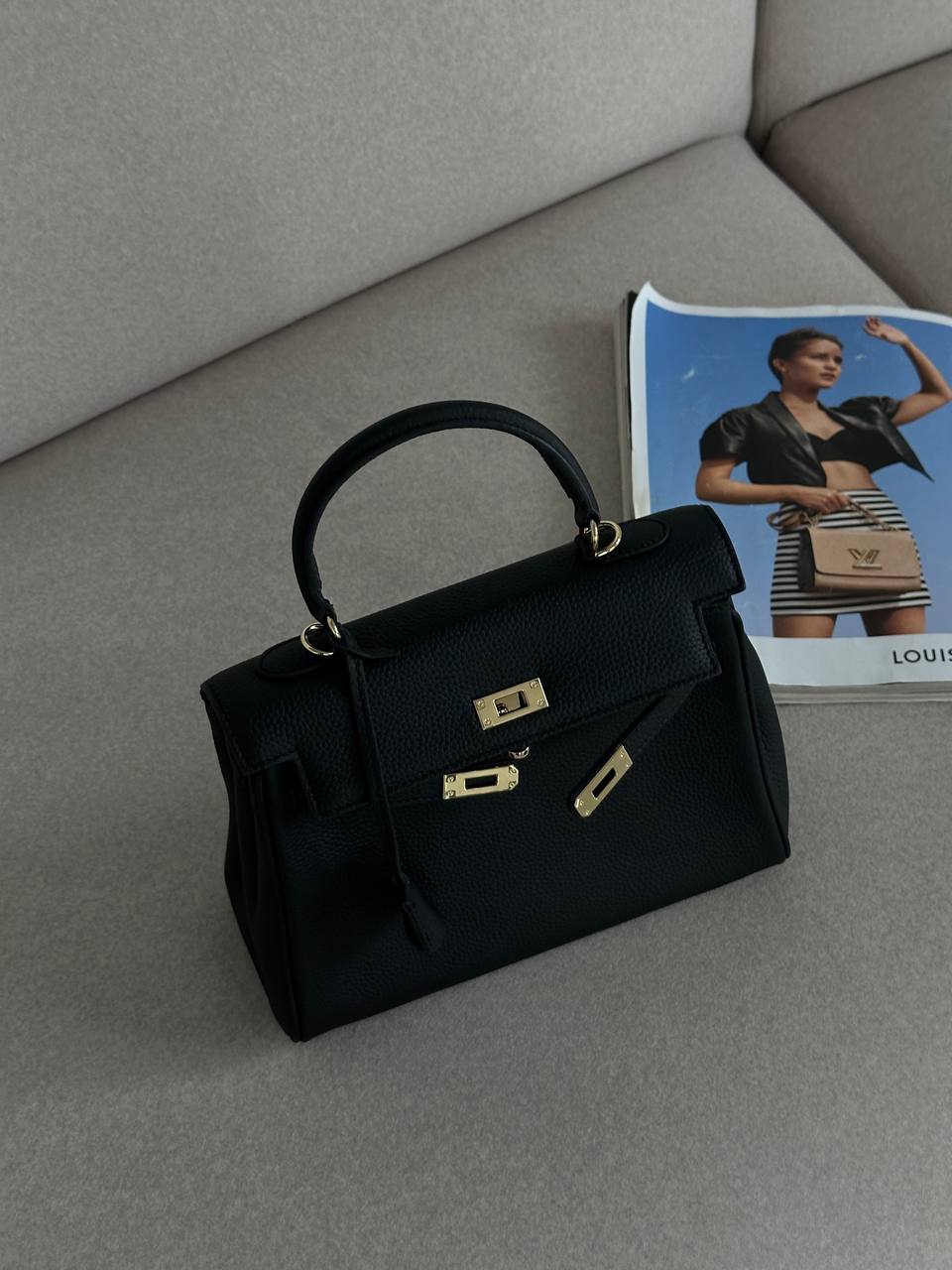 Hermès Kelly 25 Black/Gold (Магнітна Коробка)