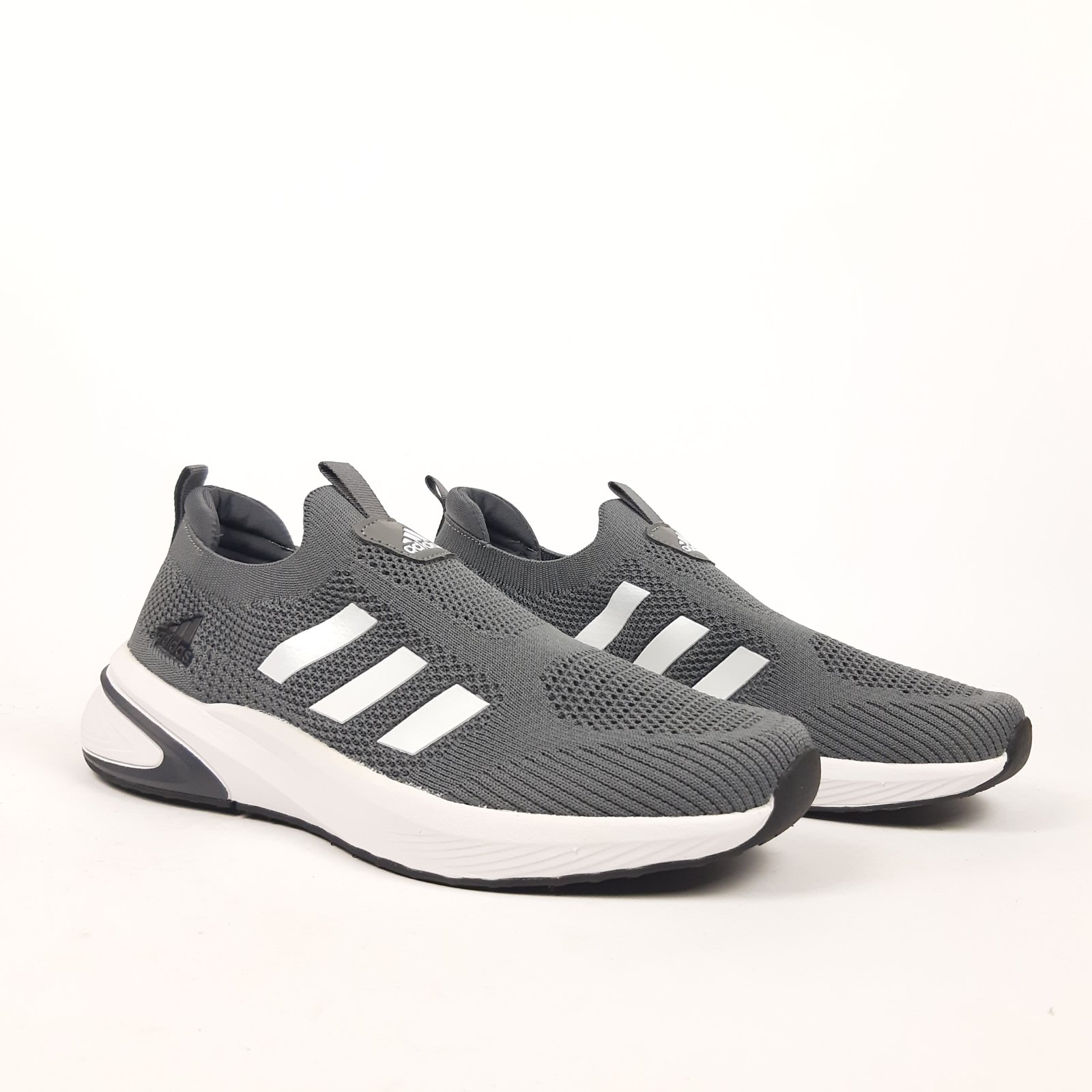 Adidas Slip-on Lite Flow тапкі мокасіни сліпони темно серые для долгих прогулок шлепки сланцы