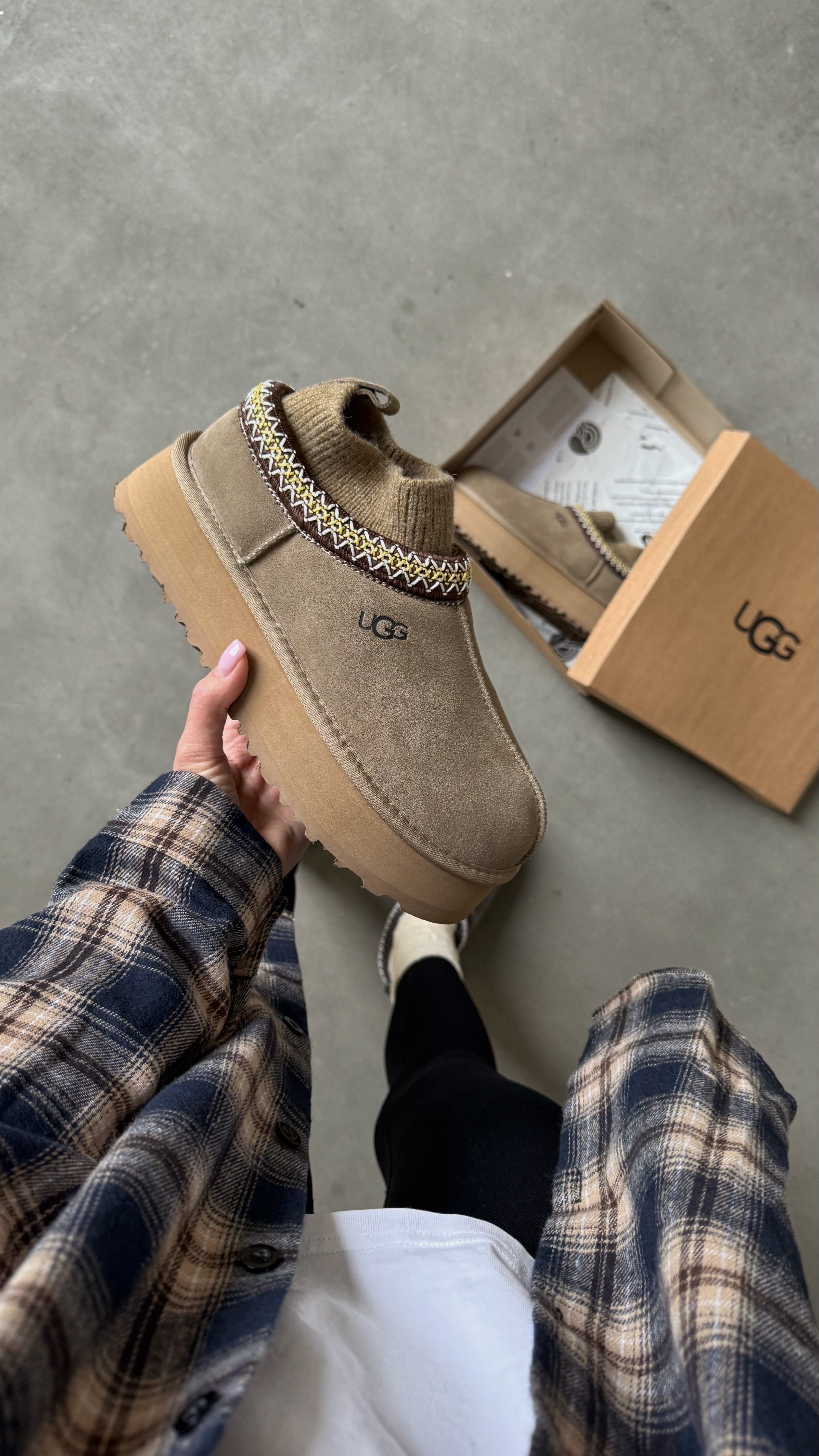 UGG Tazz Platform Premium