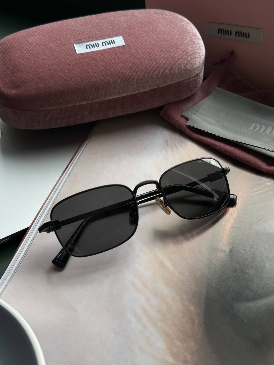 Miu Miu Black/Black