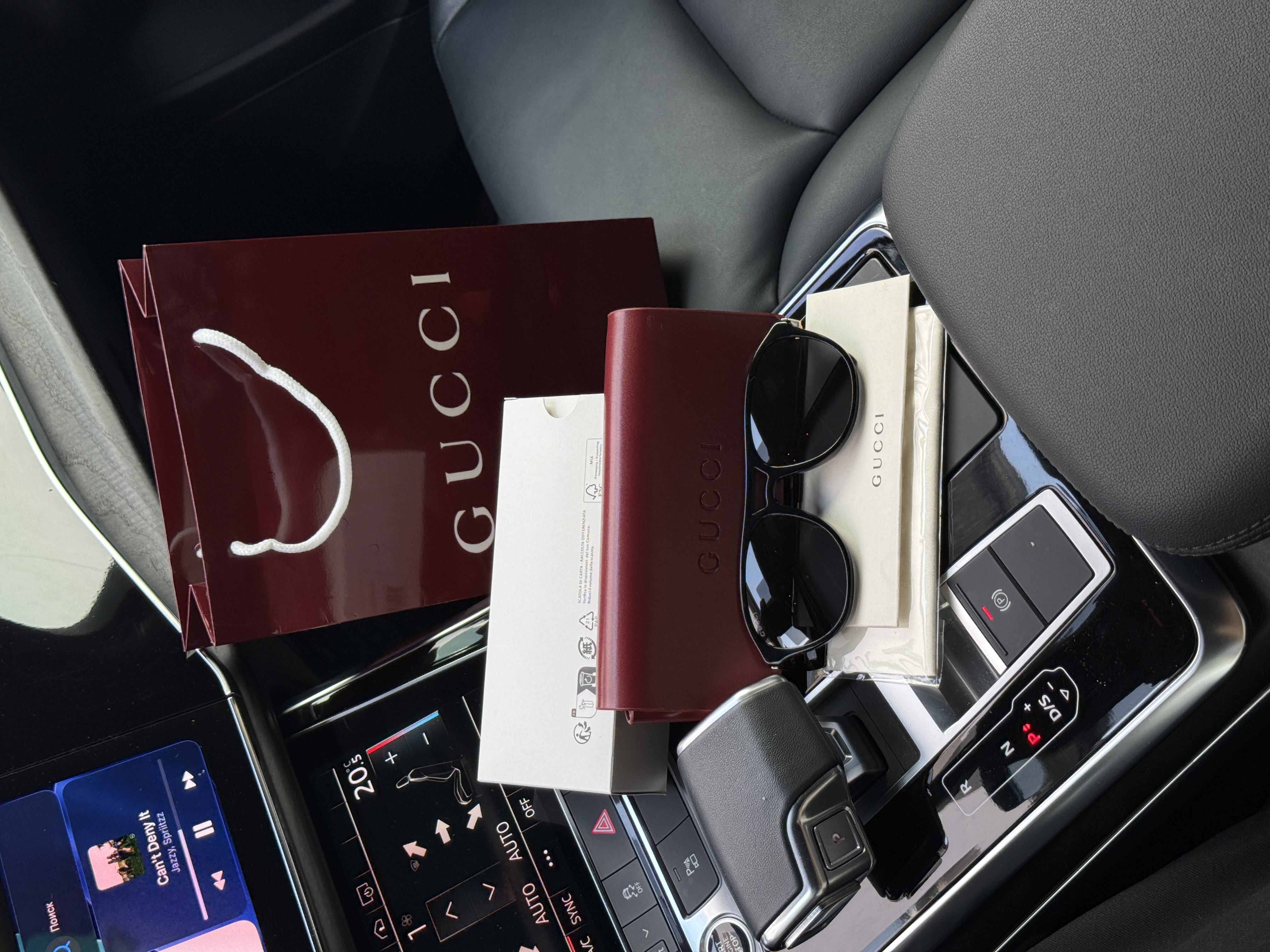 Gucci Black/Black GG2254 001 57/19/145