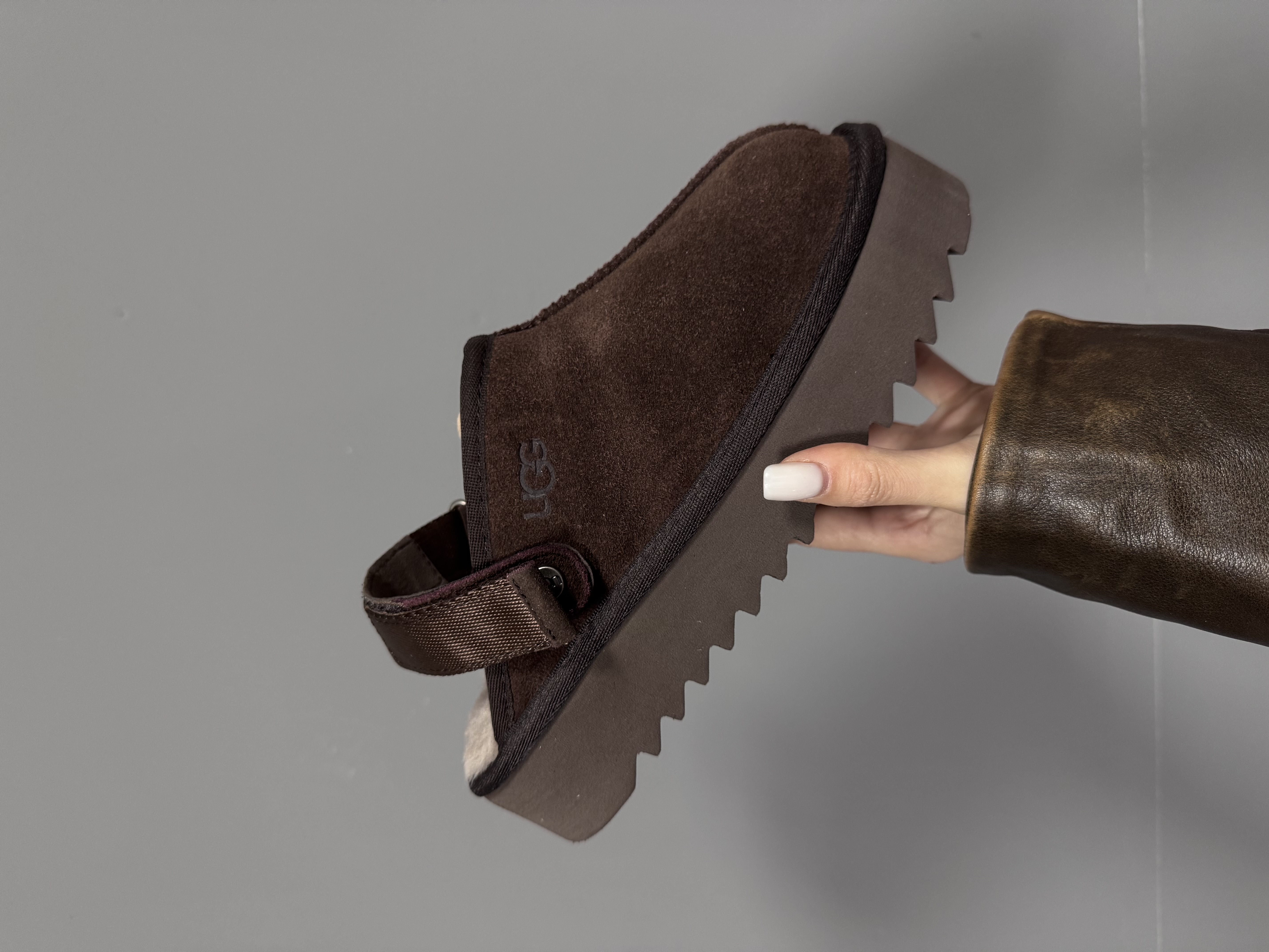 UGG LANAH CLOG PLATFORM CHOCOLATE premium