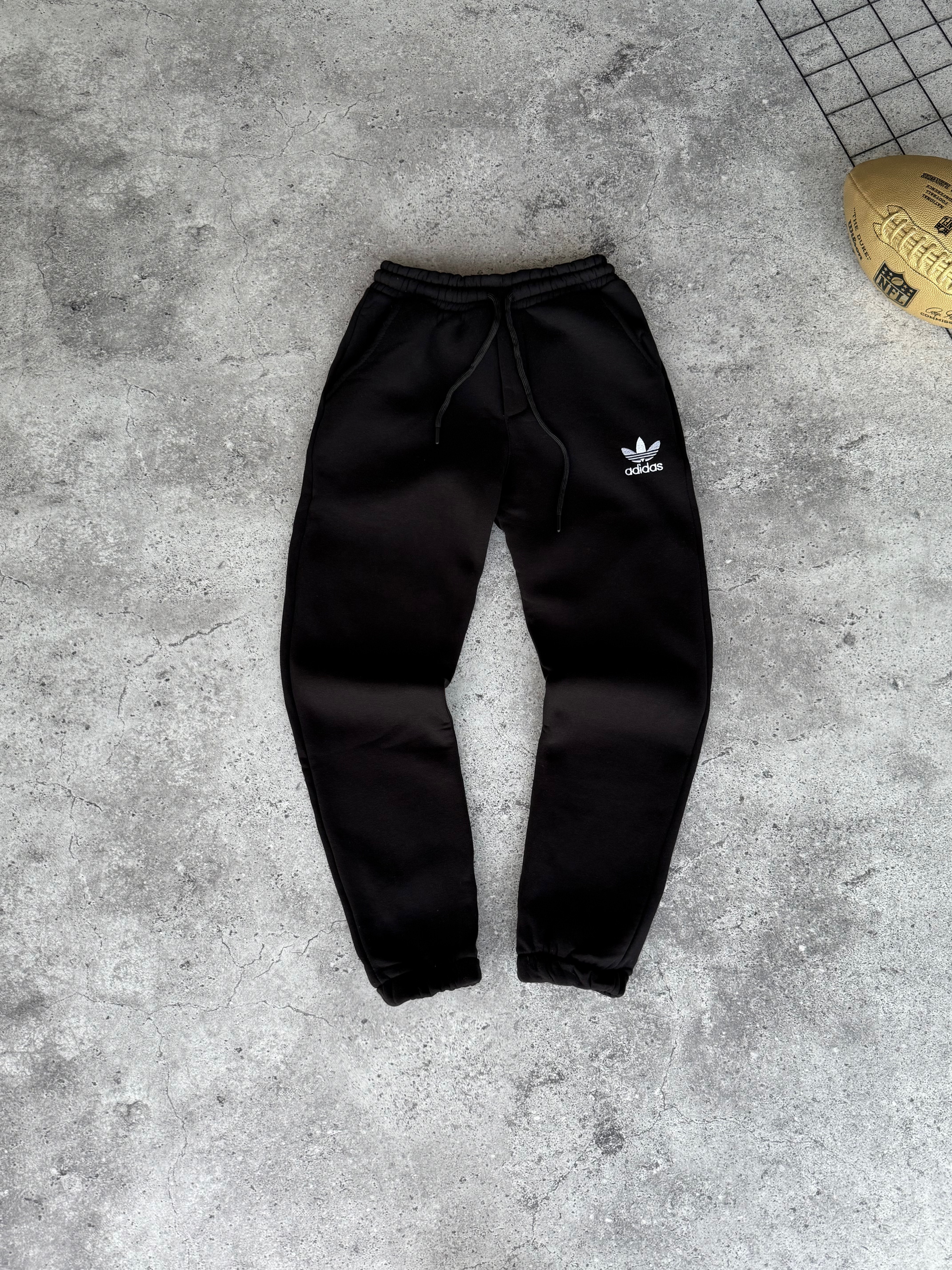 Штани Adidas — головне фото товару