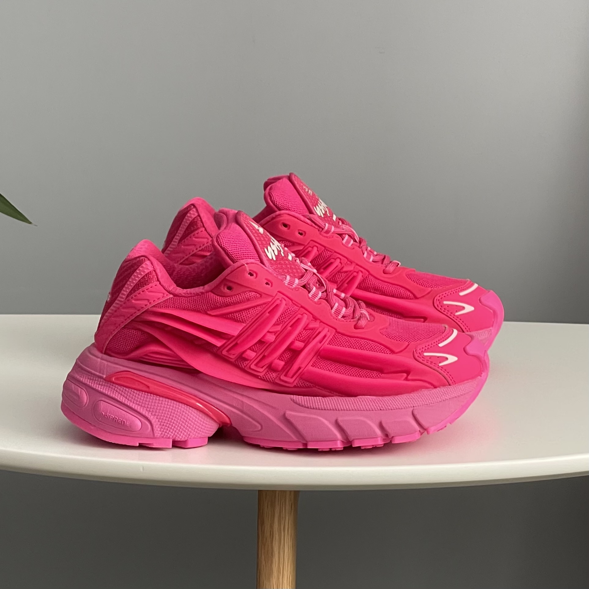 Adidas Adistar Jellyfish x Pharrell Williams Pink