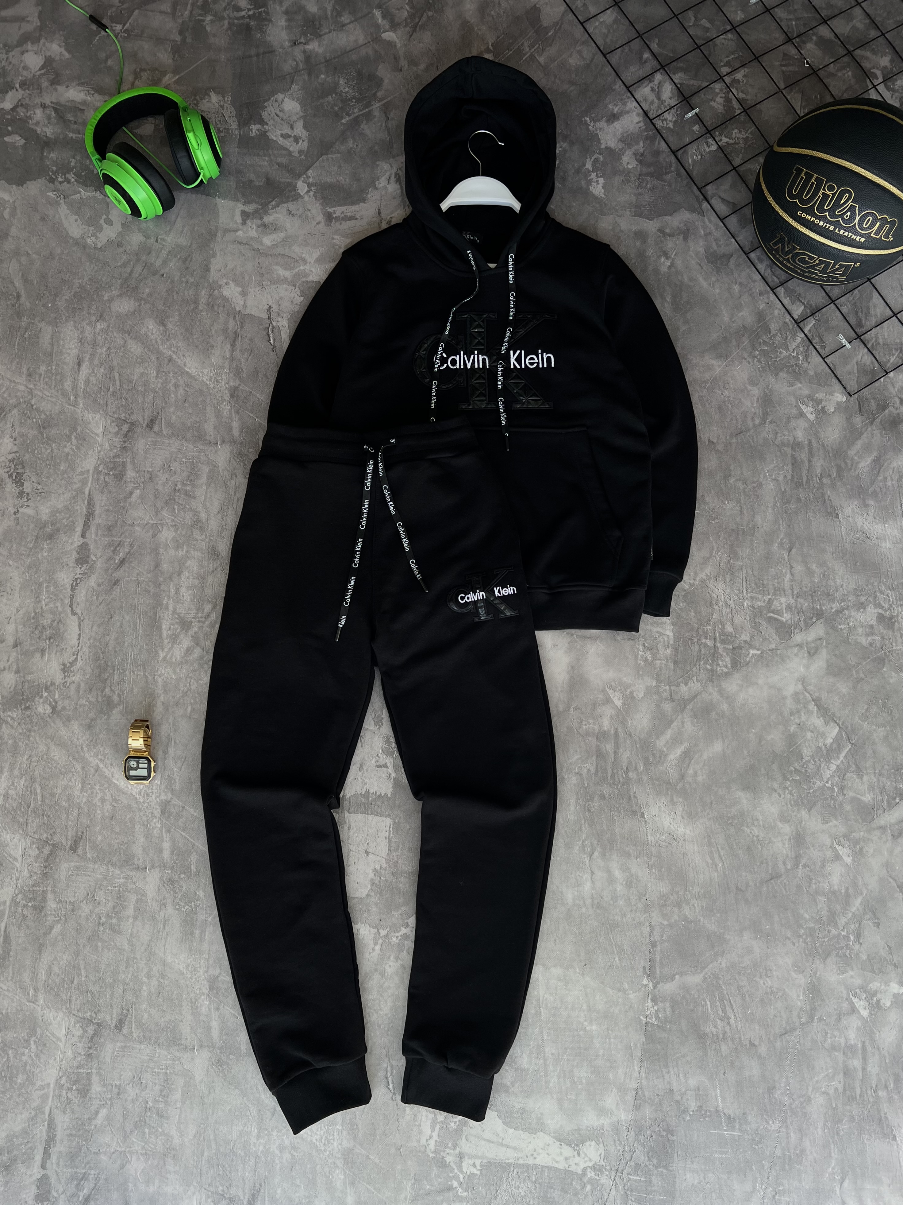 Костюм Calvin Klein — головне фото товару