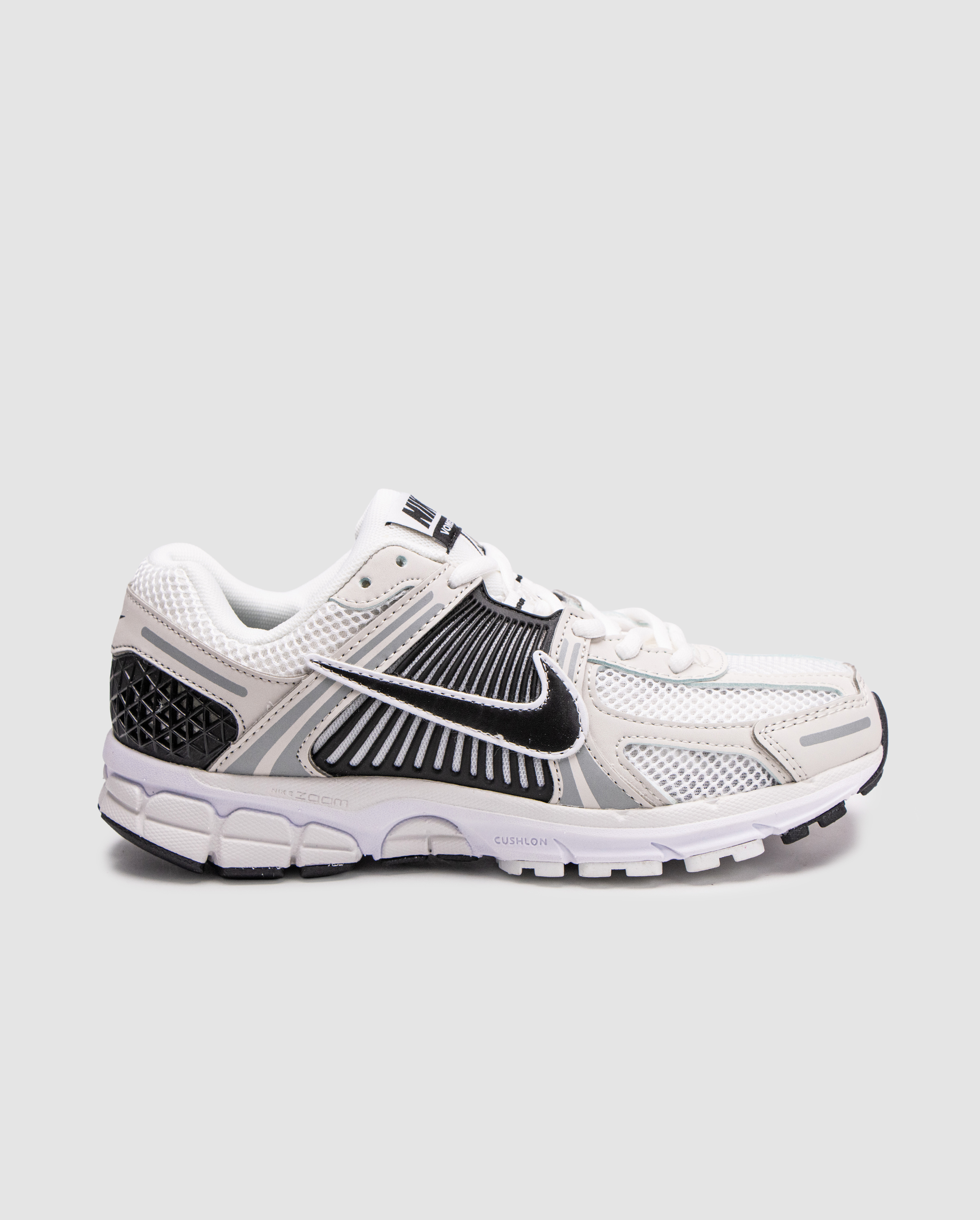 Nike Zoom Vomero 5 White/Black Platinum Tint Metalic