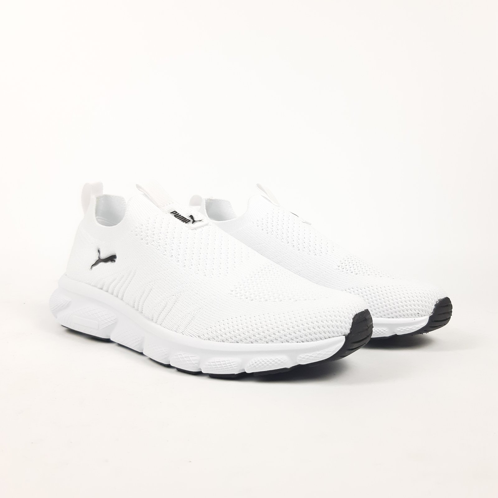 Puma Slip-On Knit сліпоны тапкі мокасіни белые на шнуровке для женщин кроссовки-кеды спортивная обувь