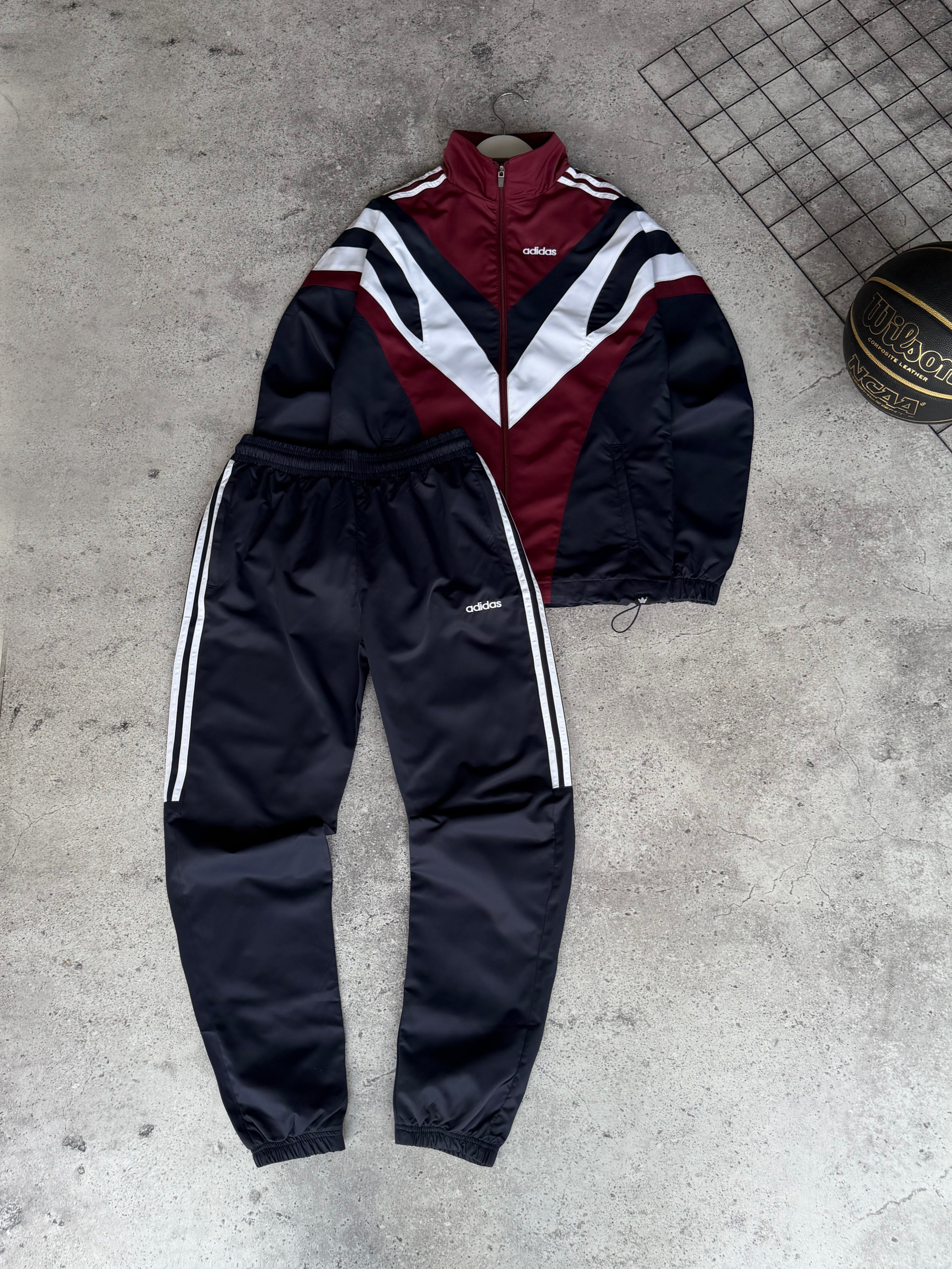 Костюм Adidas — головне фото товару