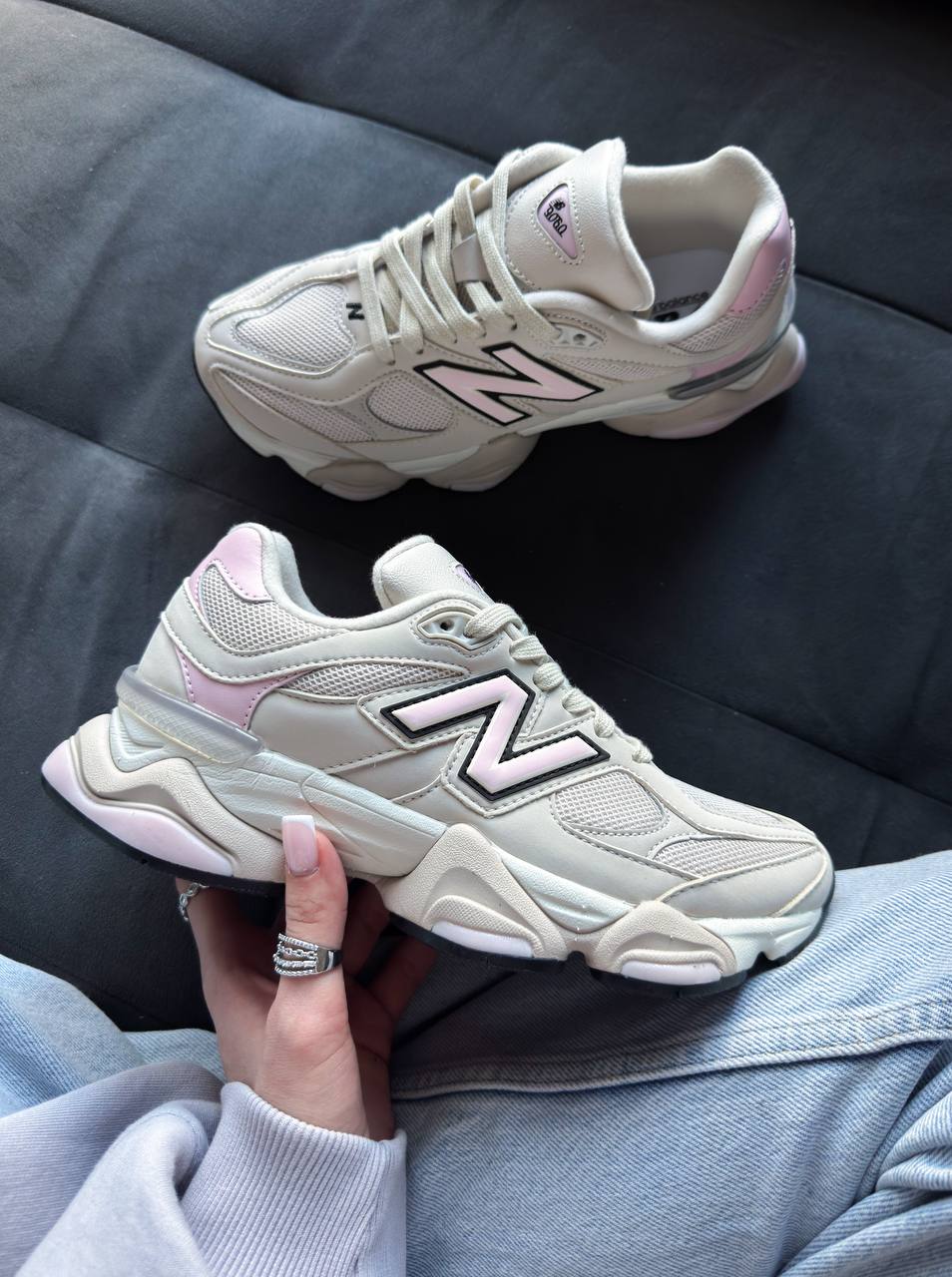 New Balance 9060 Beige — головне фото товару