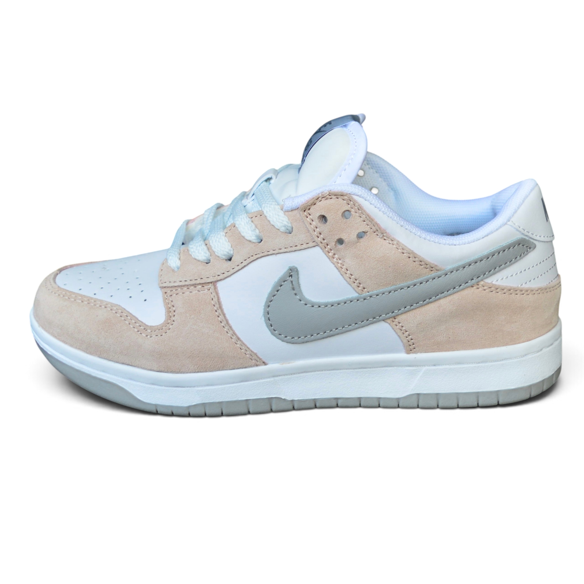 ΠΡΠΎΡΡΠΎΠ²ΠΊΠΈ ΠΆΠ΅Π½ΡΠΊΠΈΠ΅ Π±Π΅Π»ΡΠ΅