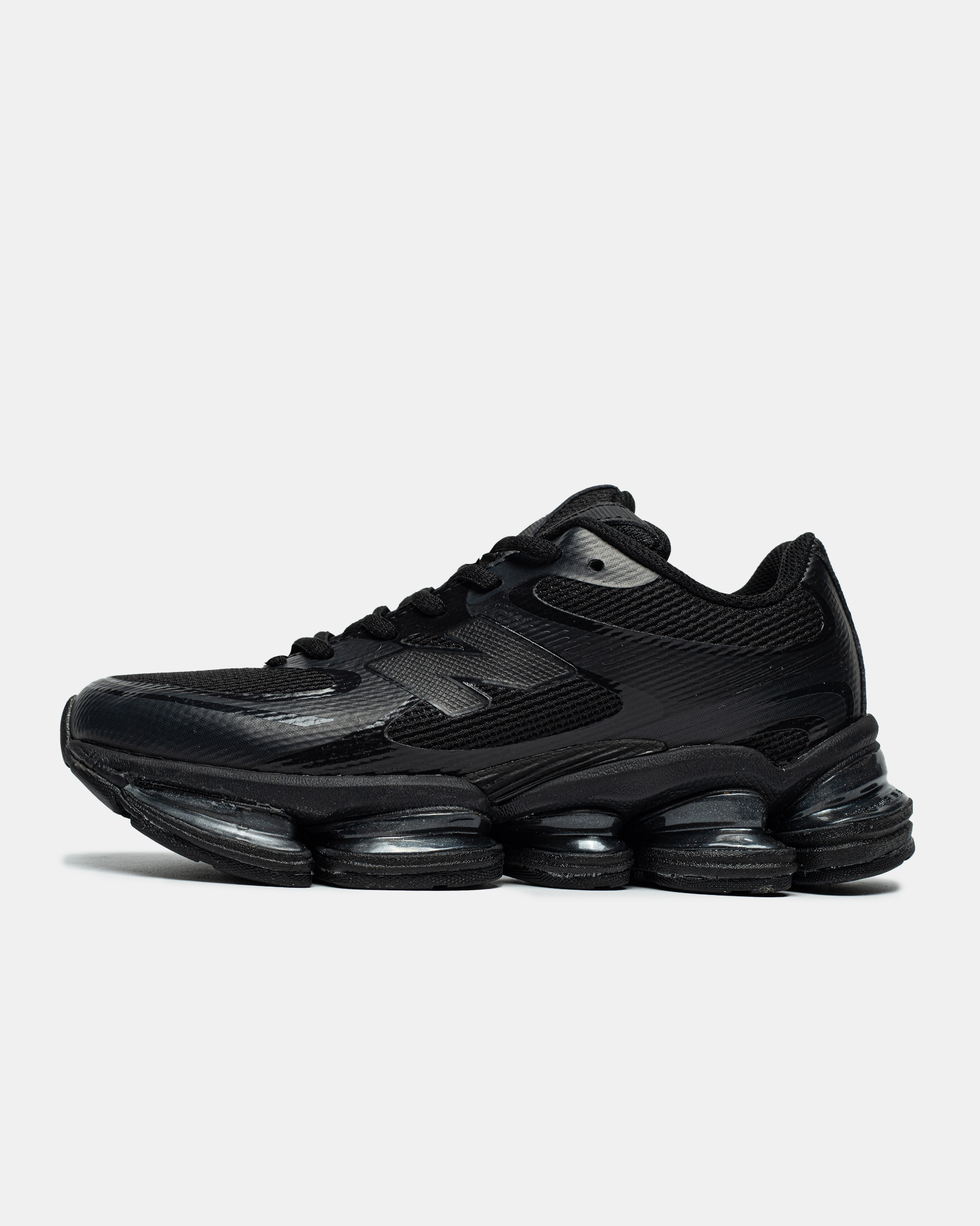 New Balance ABZORB 2000 'Triple Black U2000ETB' — головне фото товару