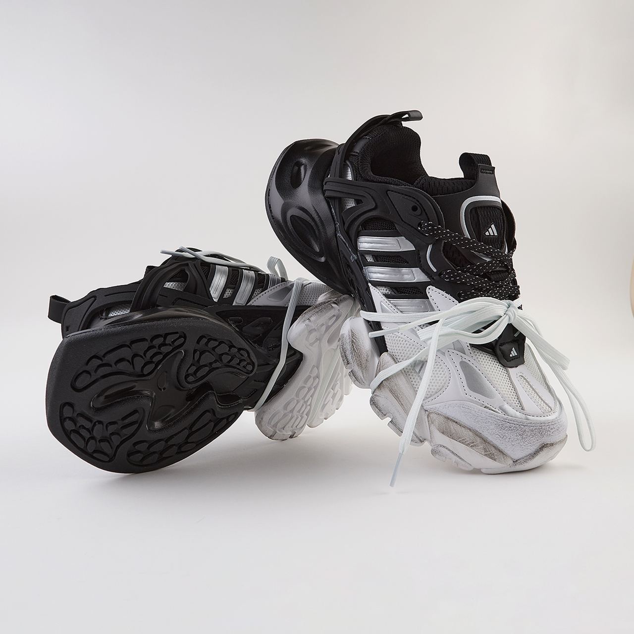Adidas Vento XLG Deluxe Black White