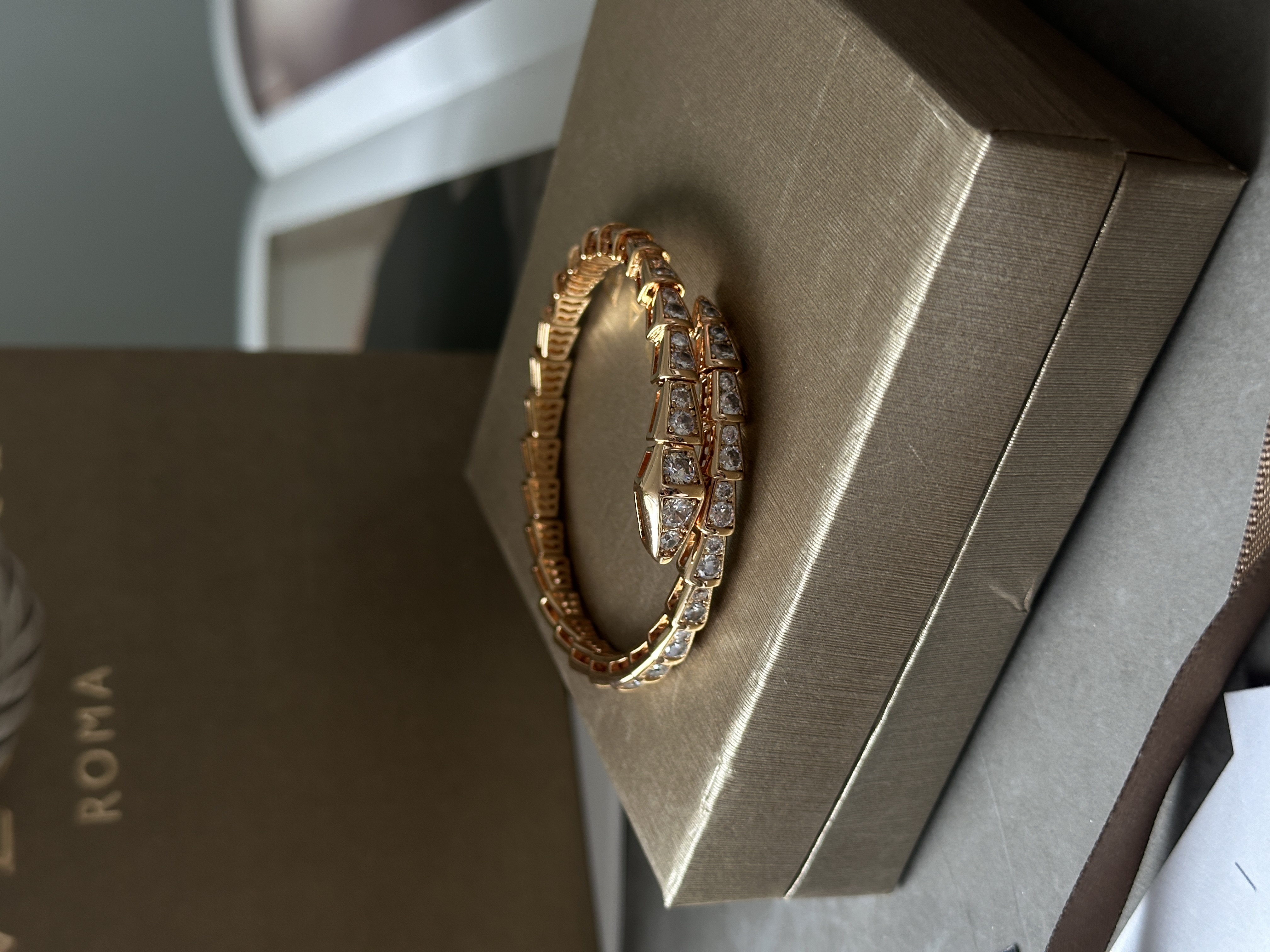 Bvlgari Serpenti Viper Full Pavé Diamond Bracelet 18K Yellow Gold