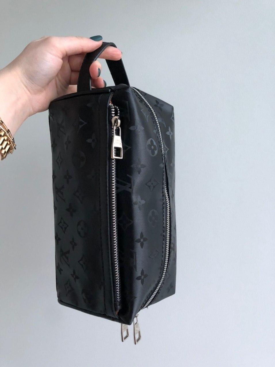 Сумка Louis Vuitton — головне фото товару
