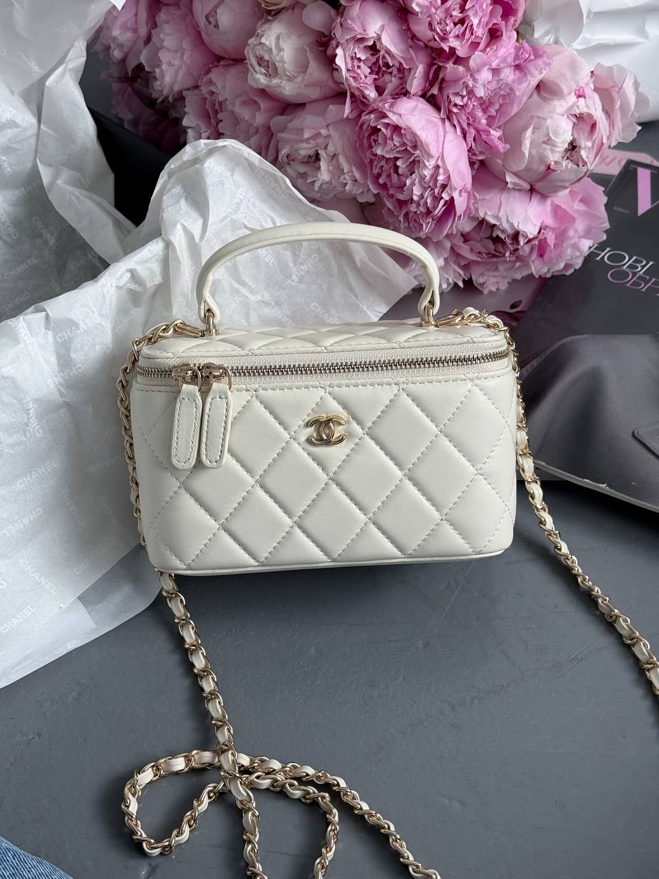 Chanel Classic Beige Lambskin Pearl Crush Vanity Bag Магнітна Коробка Без дзеркала 17 х 11 х 8 — головне фото товару