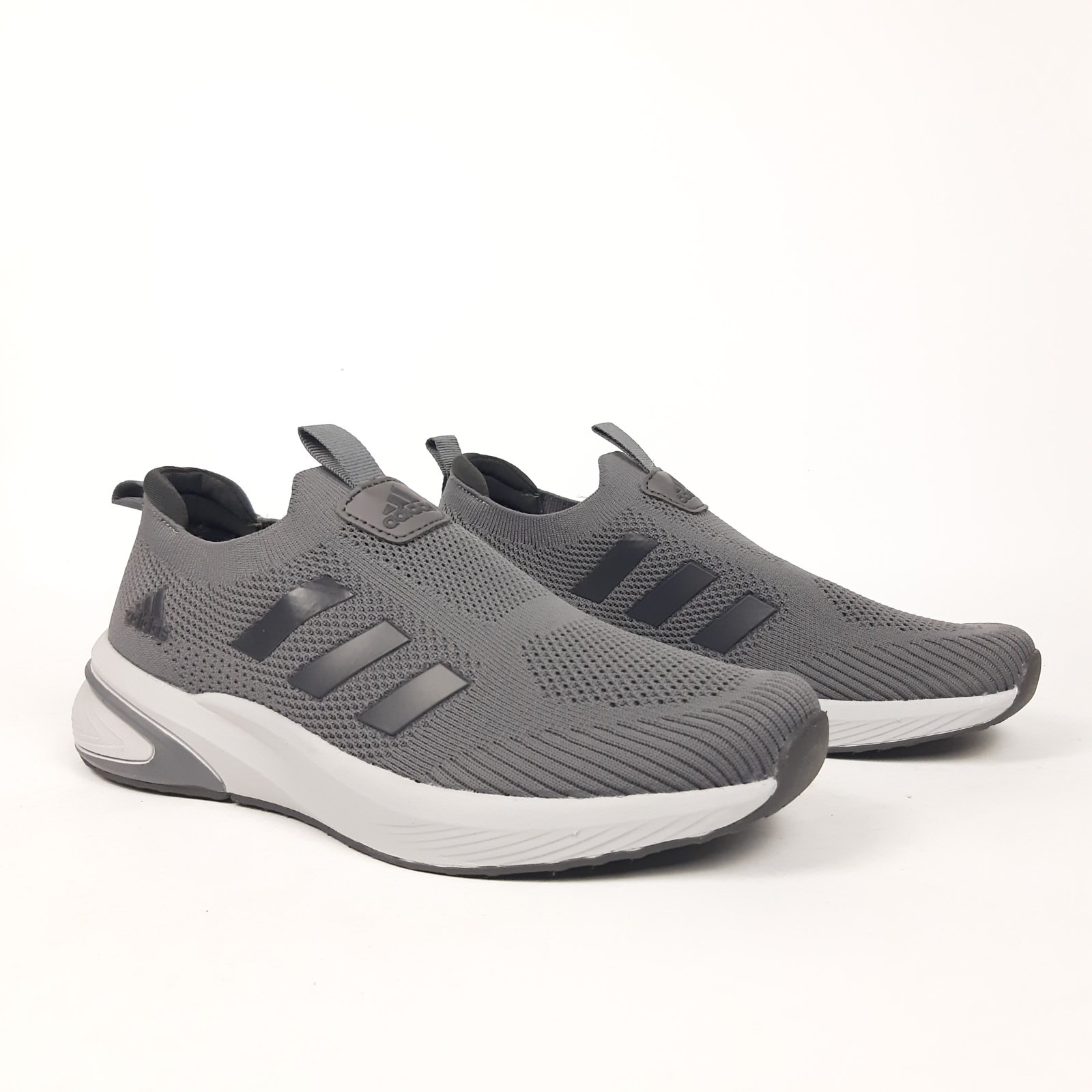 Adidas Slip-on Lite Flow тапкі мокасіни сліпони темно серые с сірим для мужчин шлепки сланцы