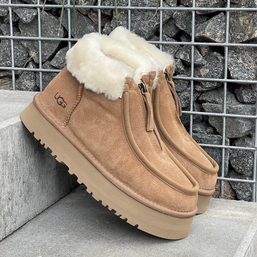 Ugg Funkarra Chestnut Platform