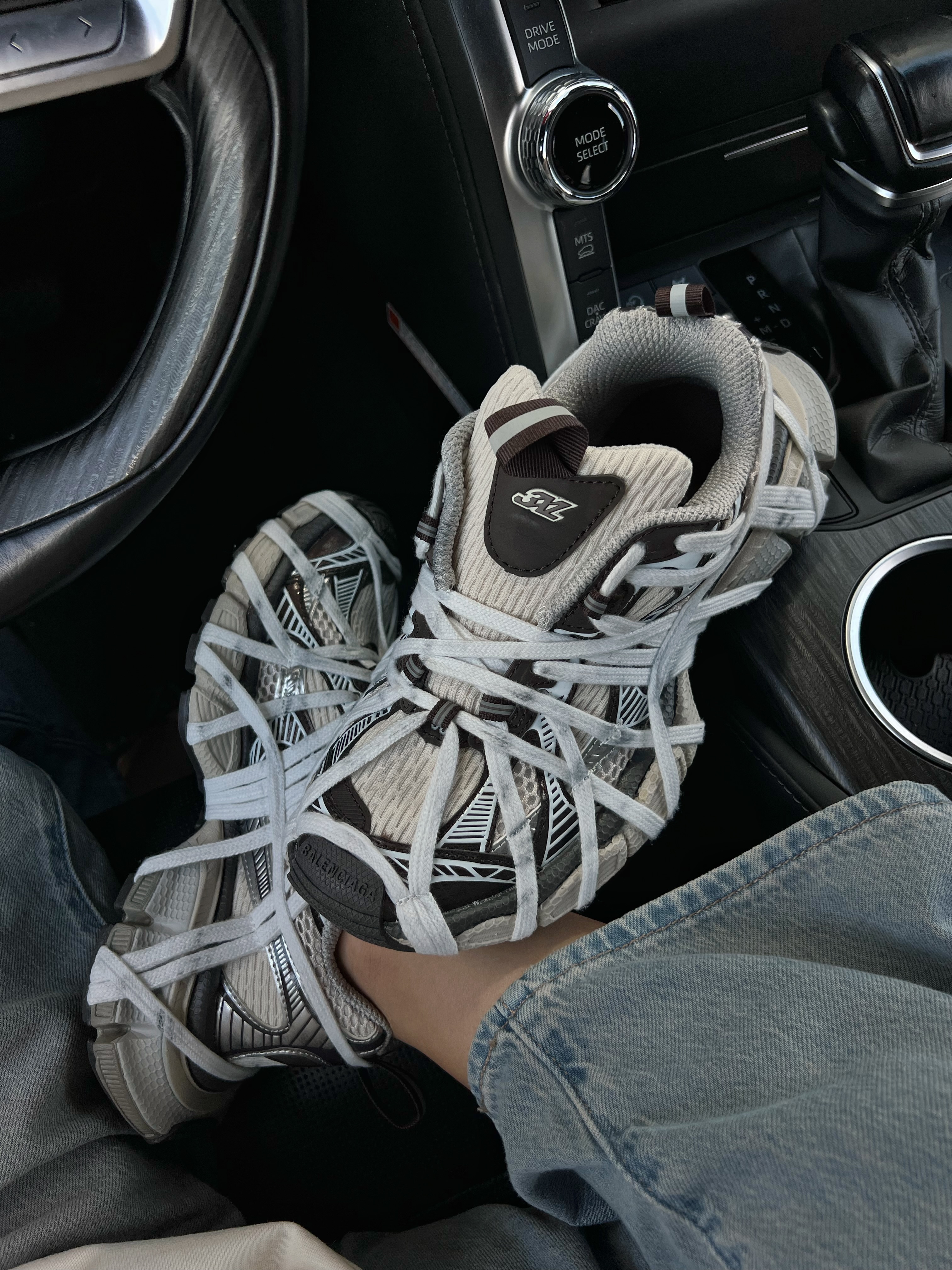 Balenciaga 3XL