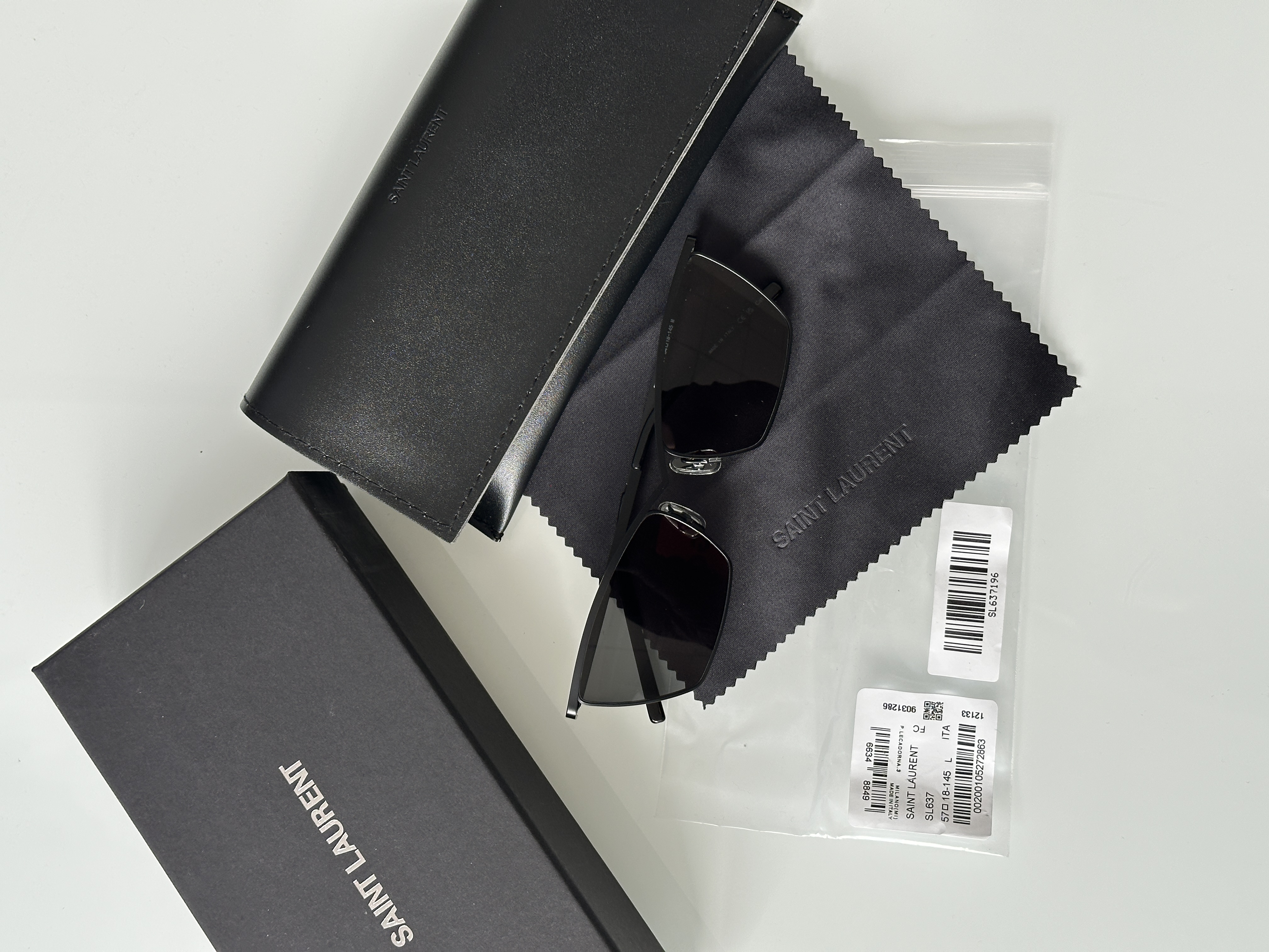 Saint Laurent SL 637 001 Black/Black 54/18/145 M
