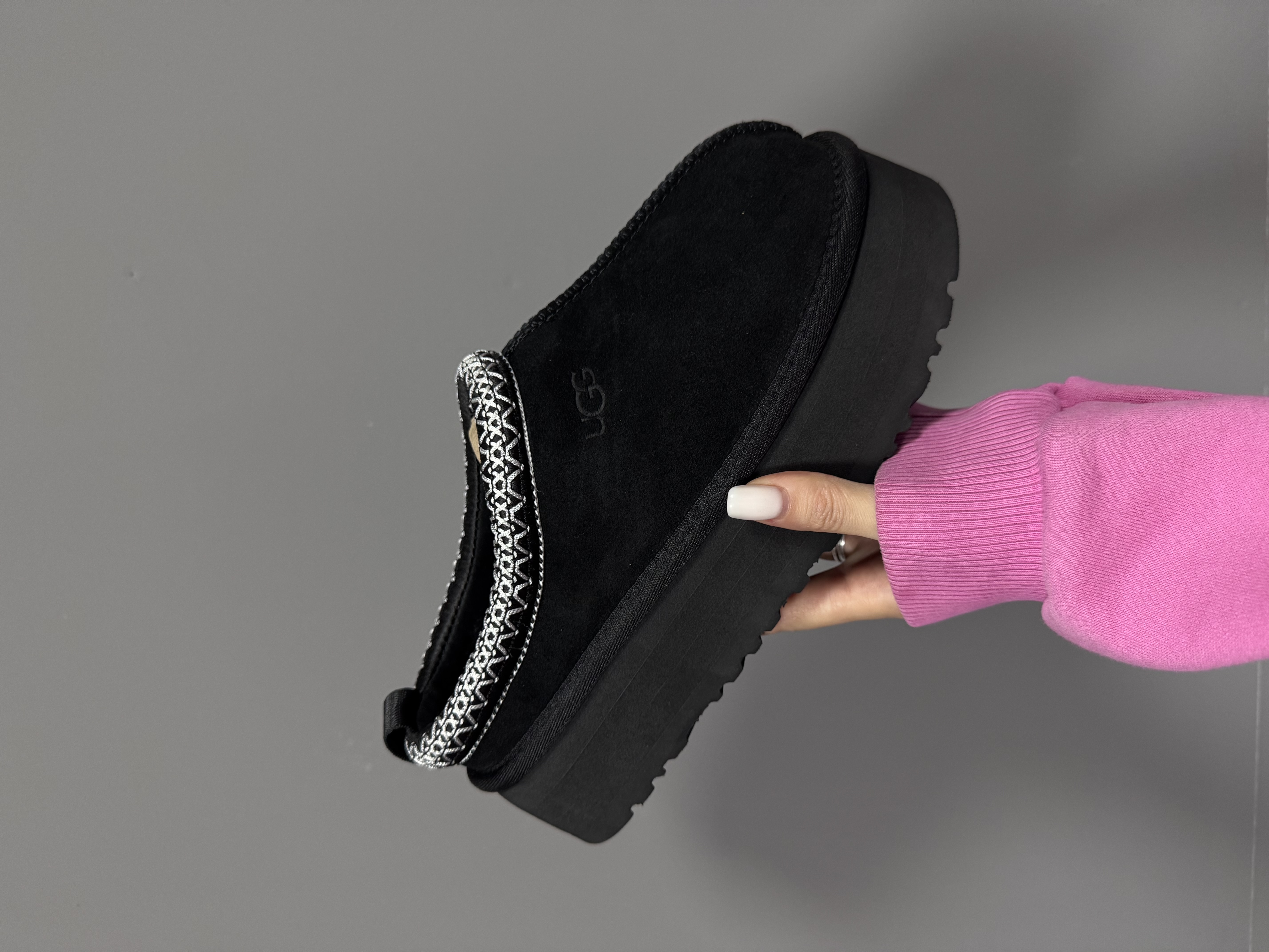 UGG TAZZ PLATFORM BLACK premium