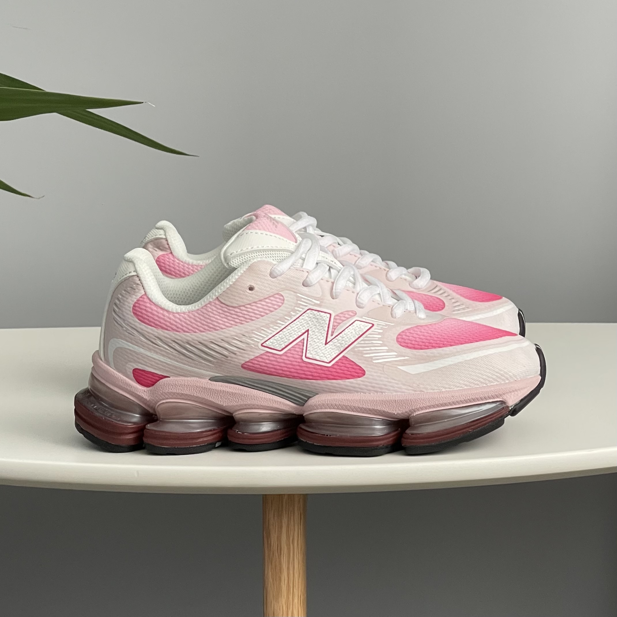 New Balance 2000 White Grey Pink U2000BDB