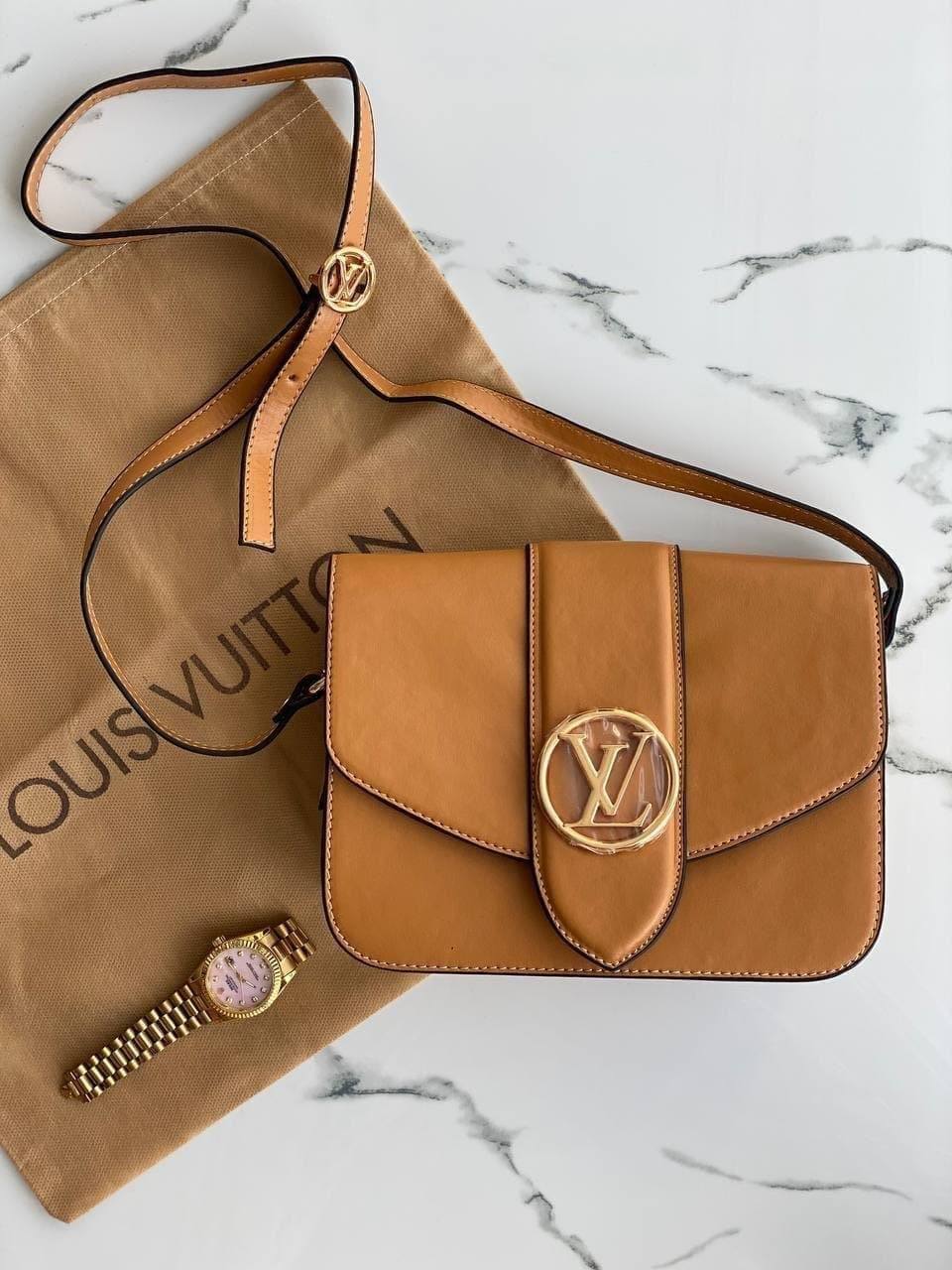Сумка Louis Vuitton — головне фото товару