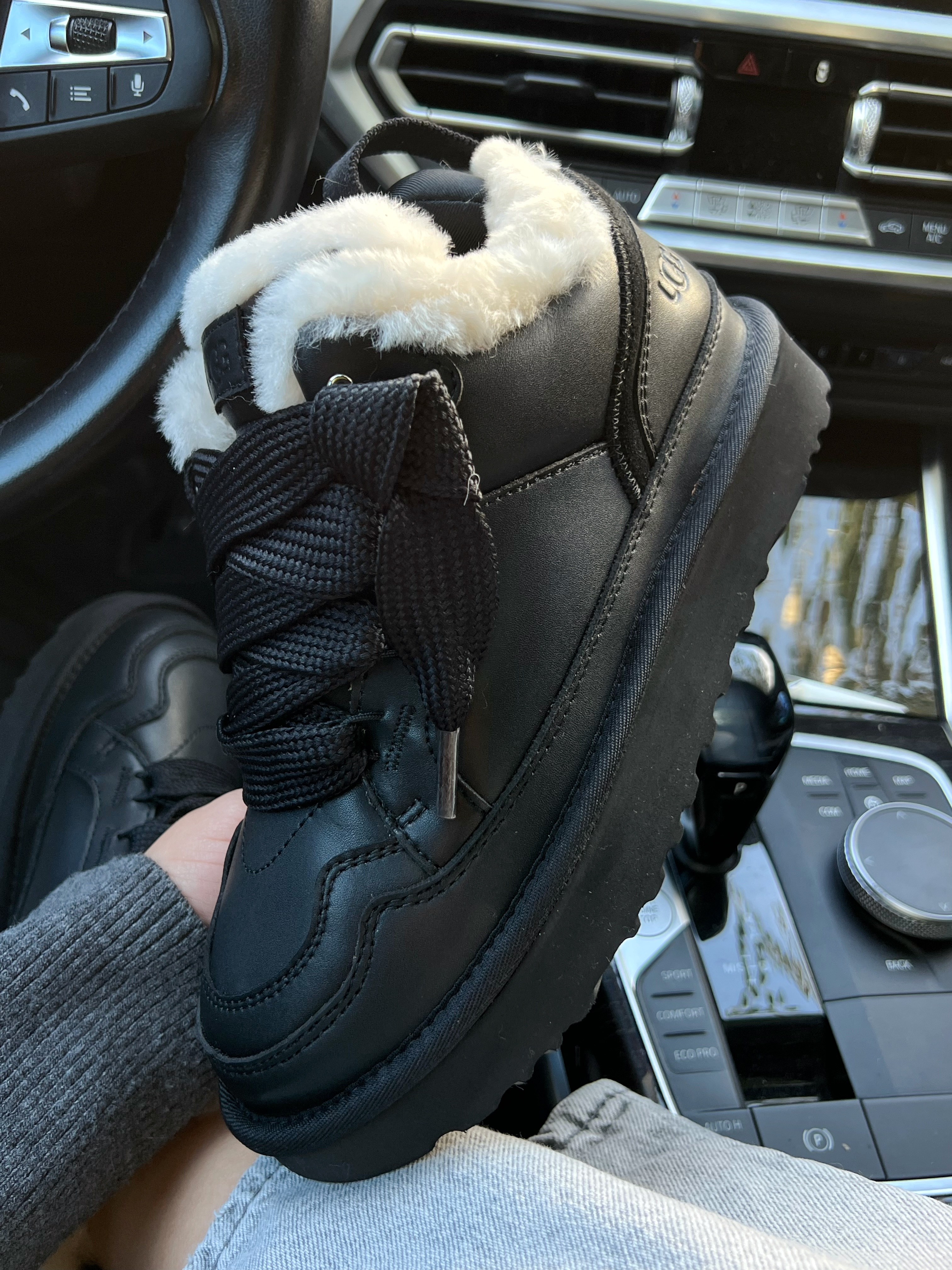 UGG Lowmel Leather Black мініатюра 3