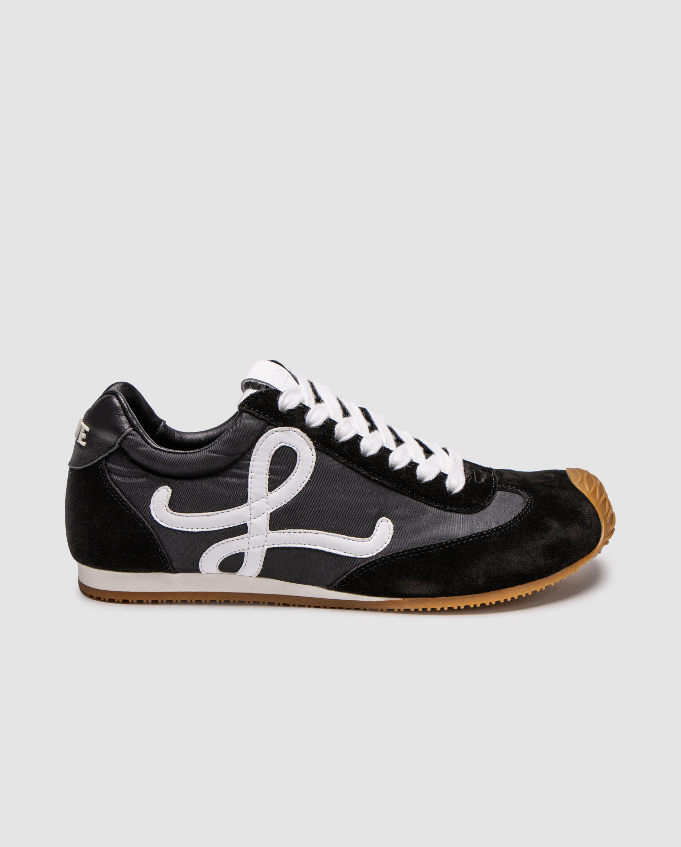 Loewe Ballet Runner 2.0 Black/White