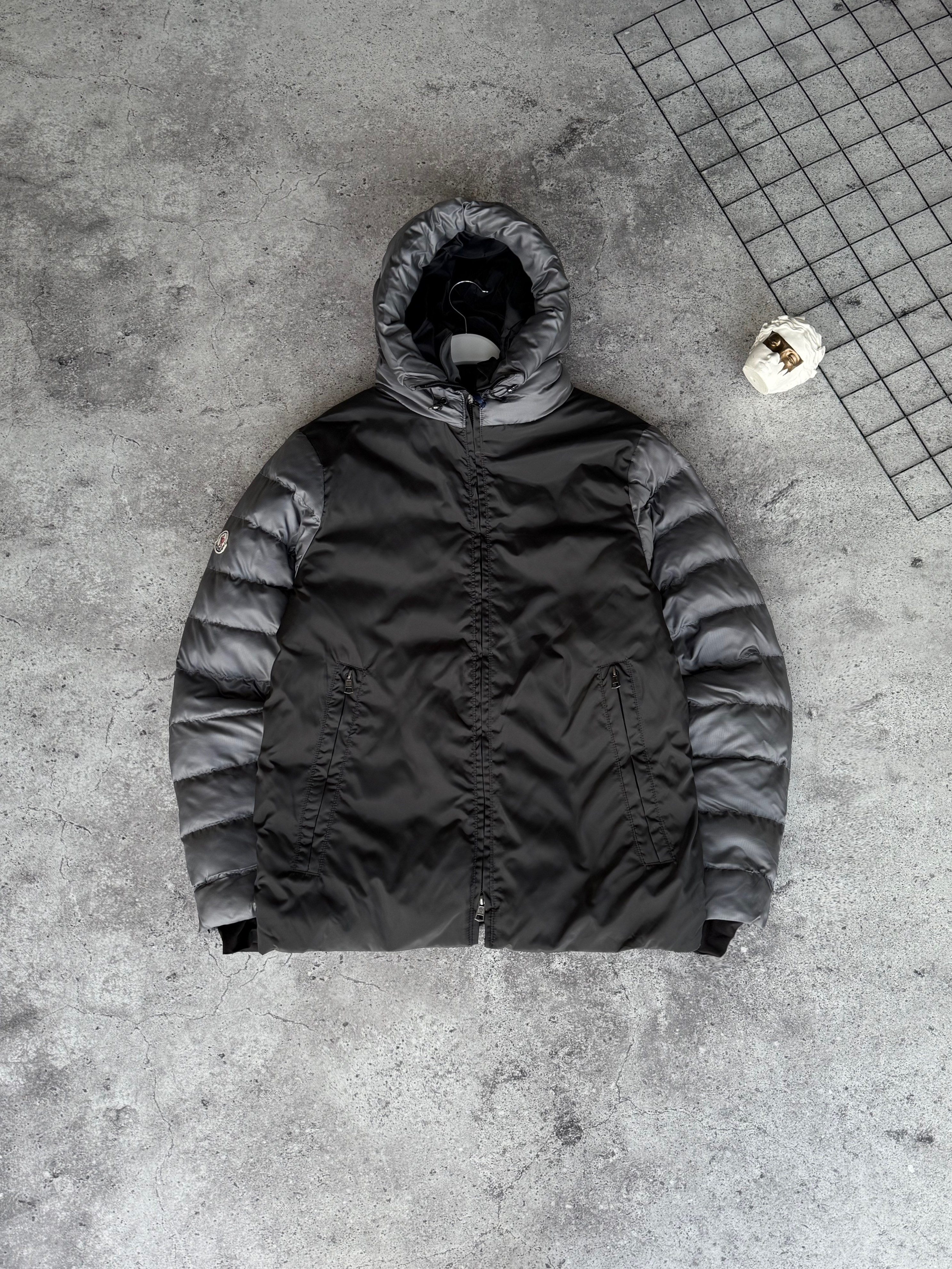 Куртка Moncler — головне фото товару