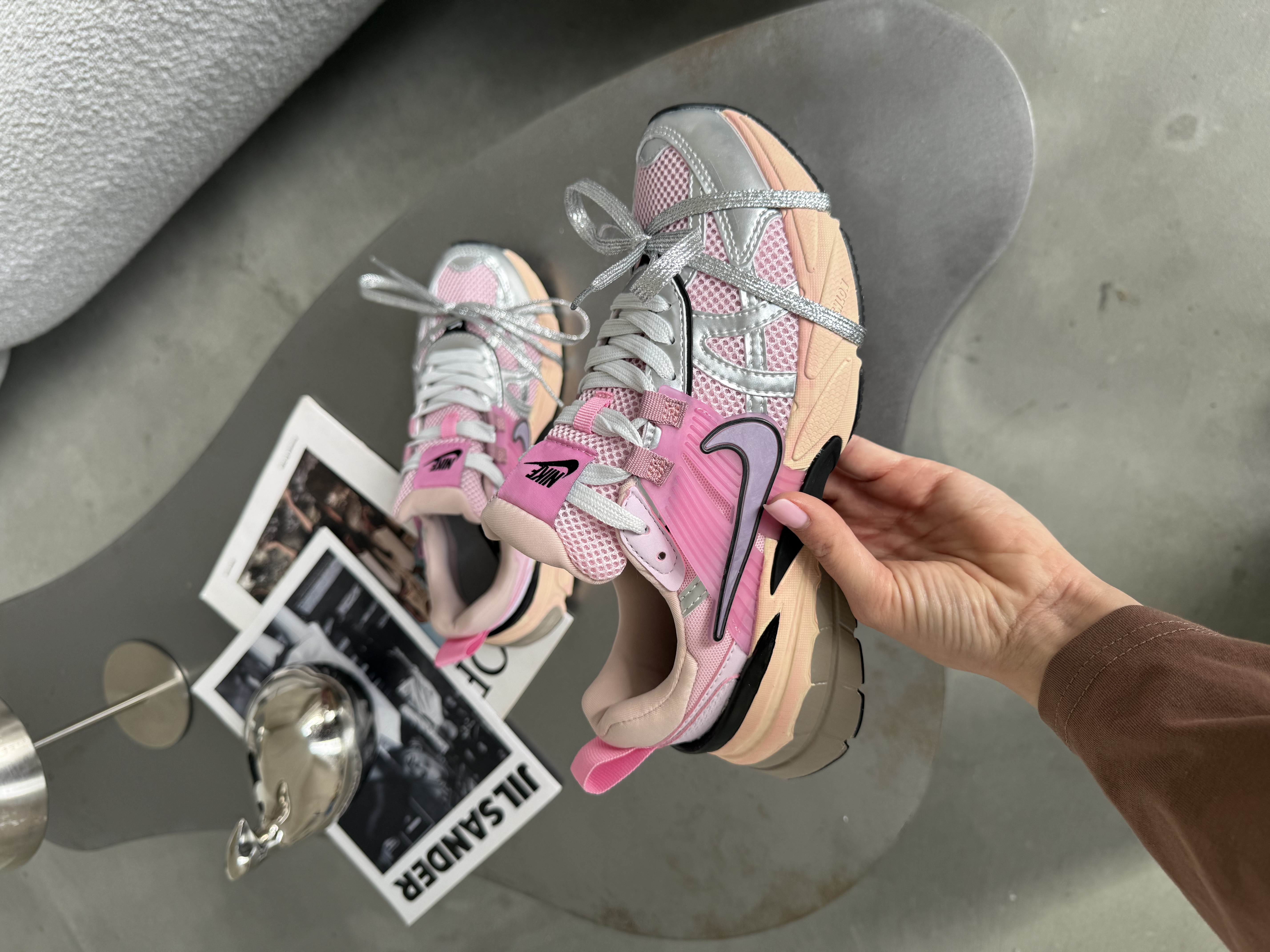 Nike V2K Run Pink Premium