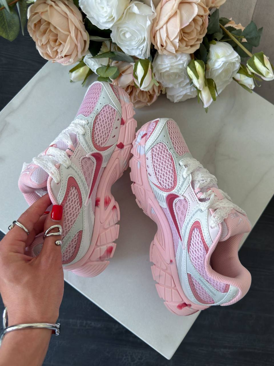 Nike Zoom Vomero 5 RNR Сustom Pink — головне фото товару