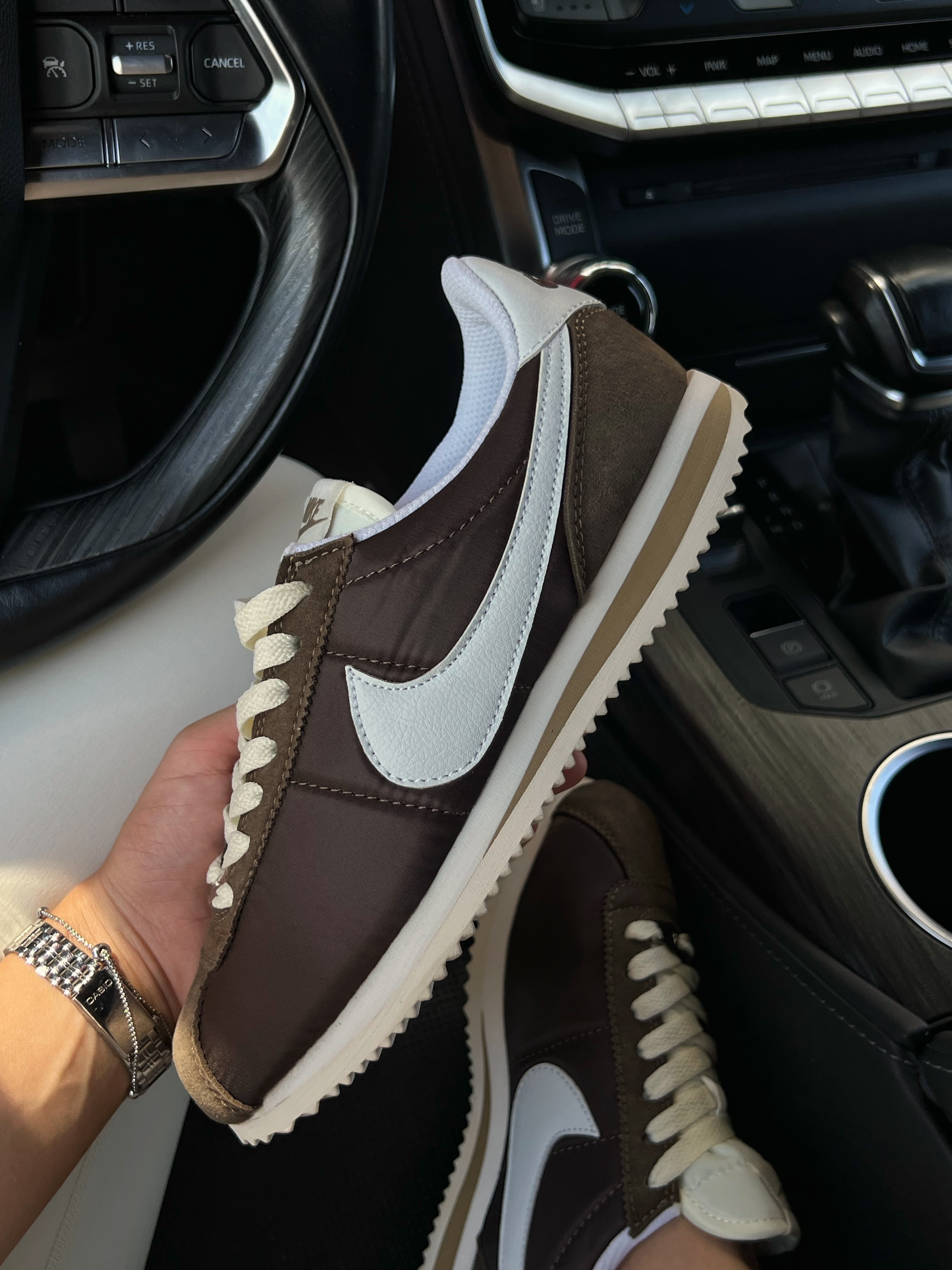 Nike Cortez Brown