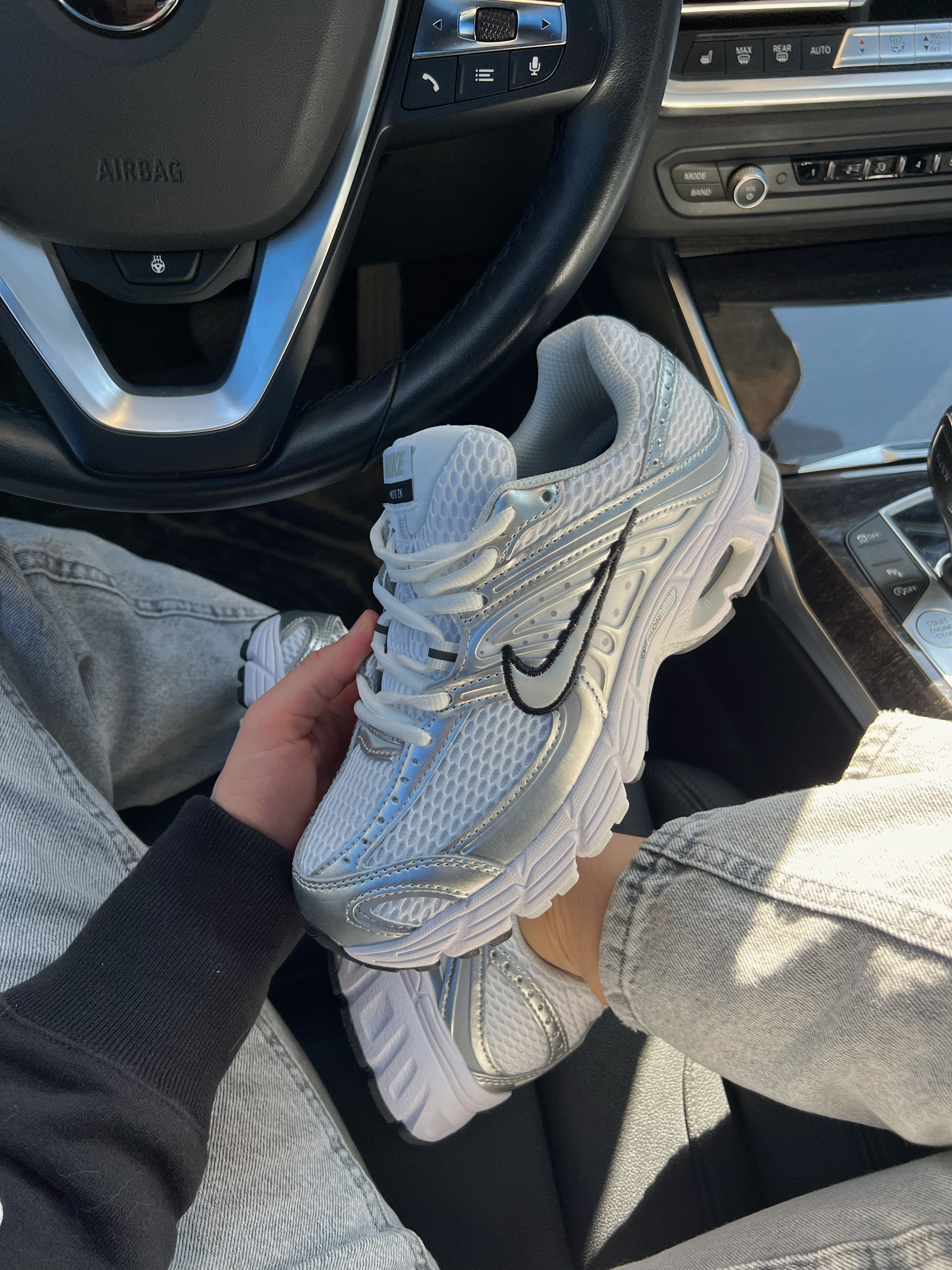 Nike Air Max Moto 2K