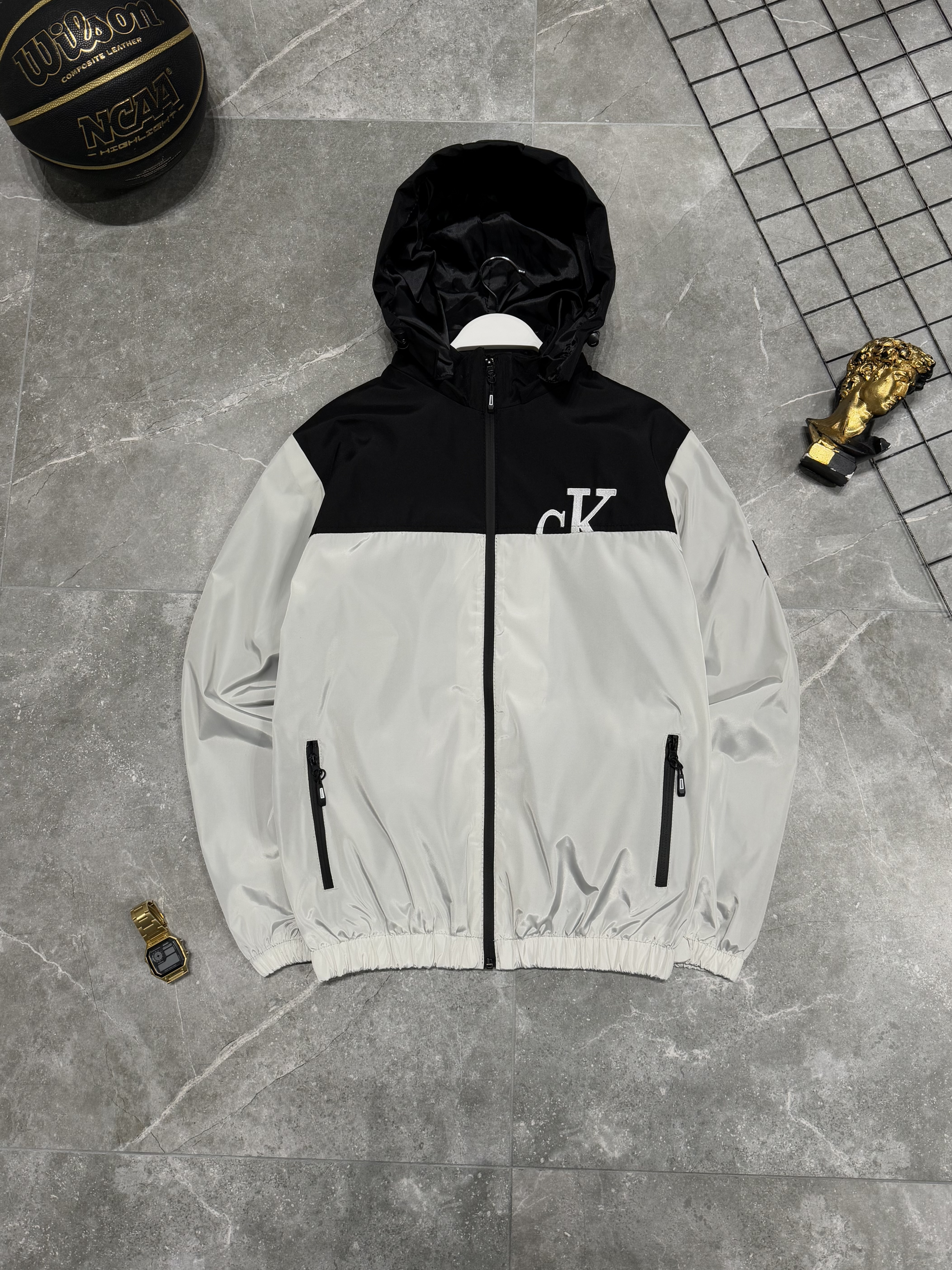 Куртка Calvin Klein — головне фото товару