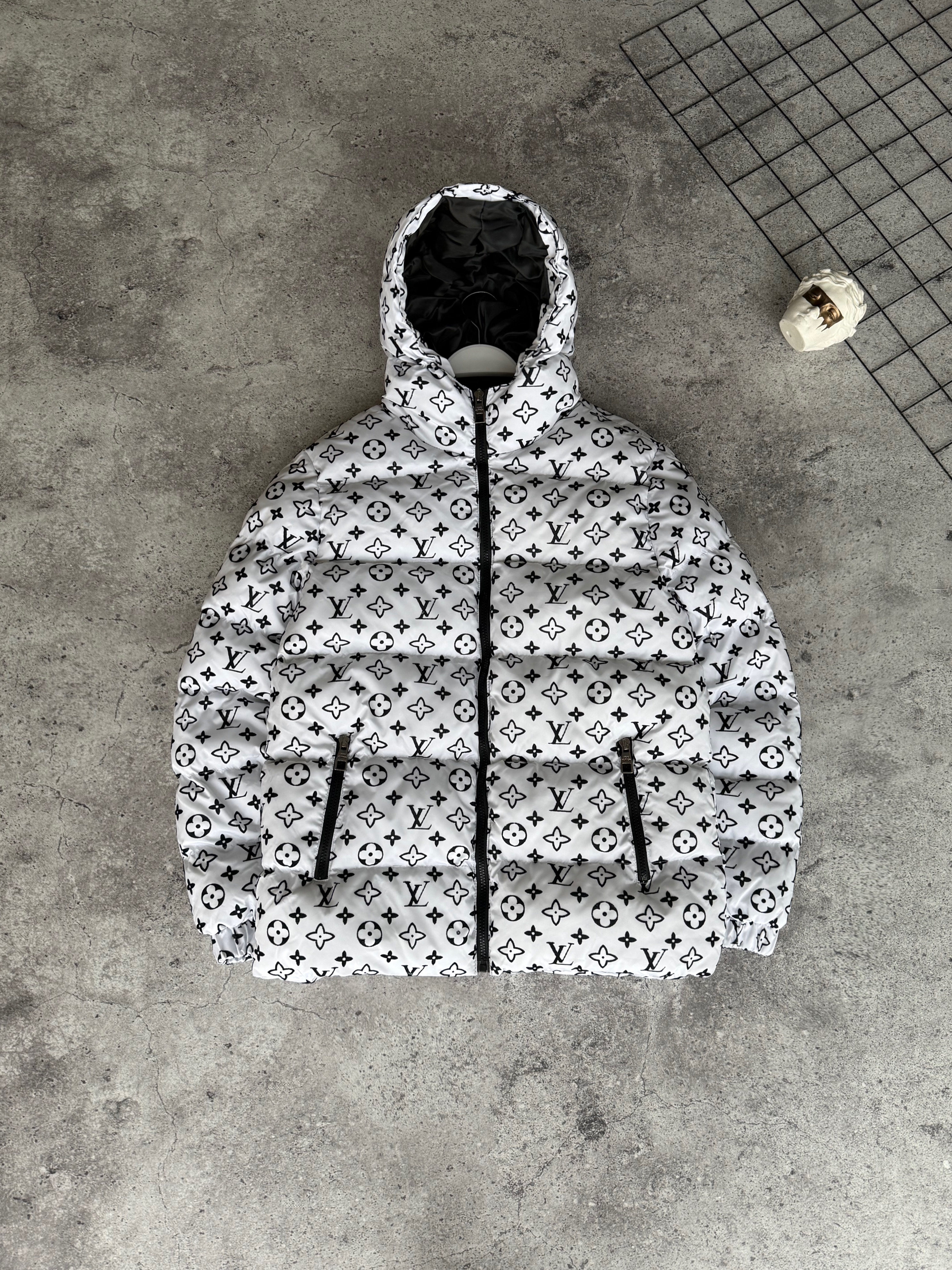 Куртка Louis Vuitton — головне фото товару