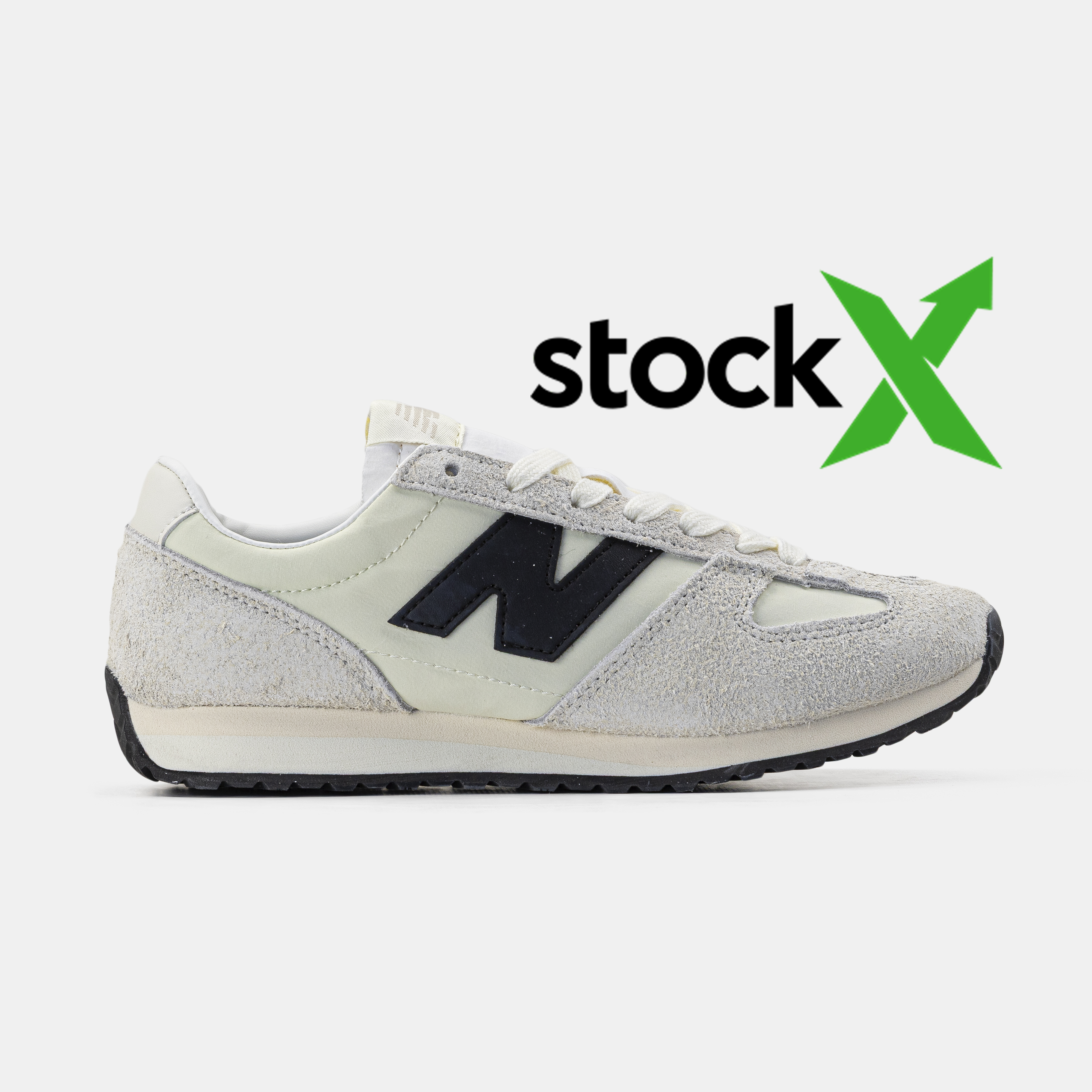 New Balance 471 Sea Salt Black