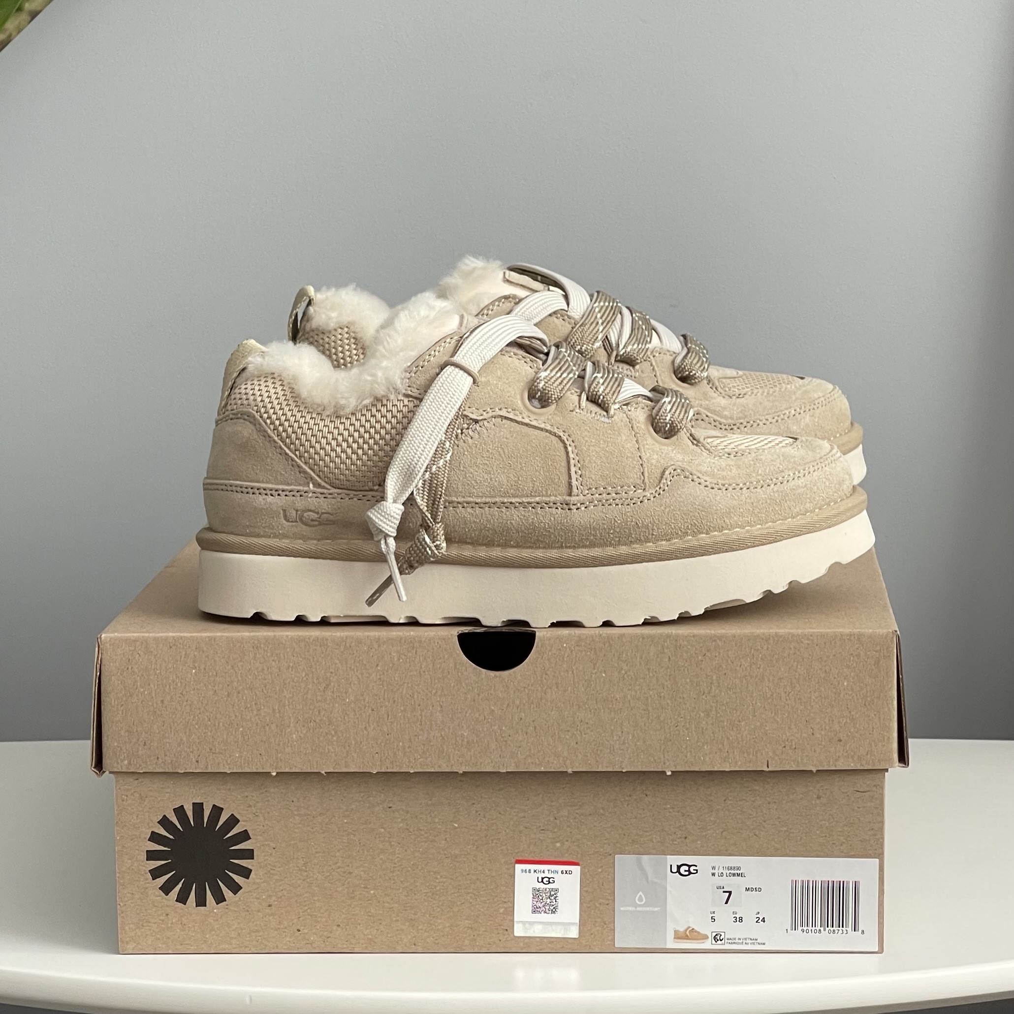 UGG Lo Lowmel Sneaker Mustard Seed FUR