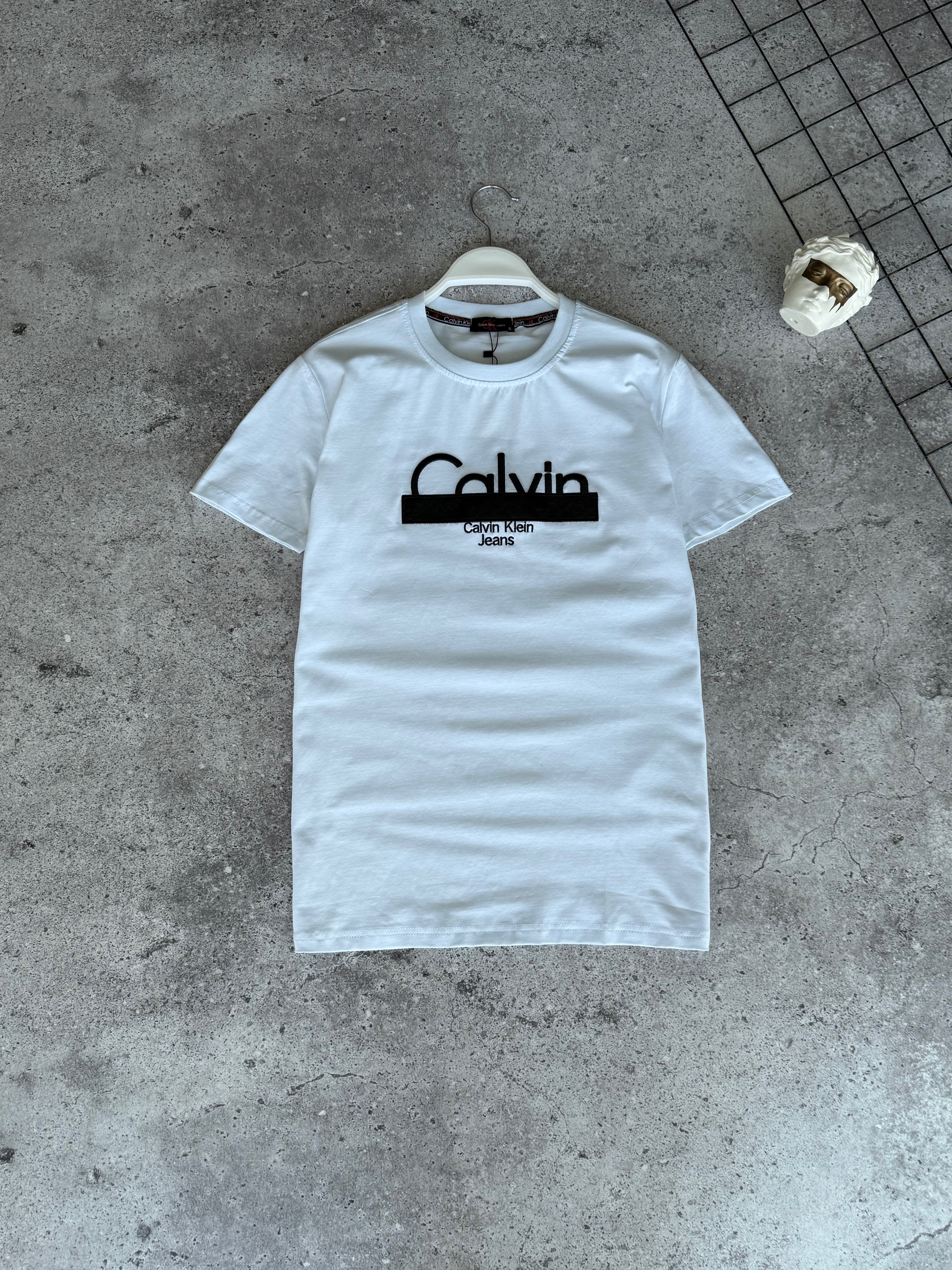 Футболка Calvin Klein — головне фото товару