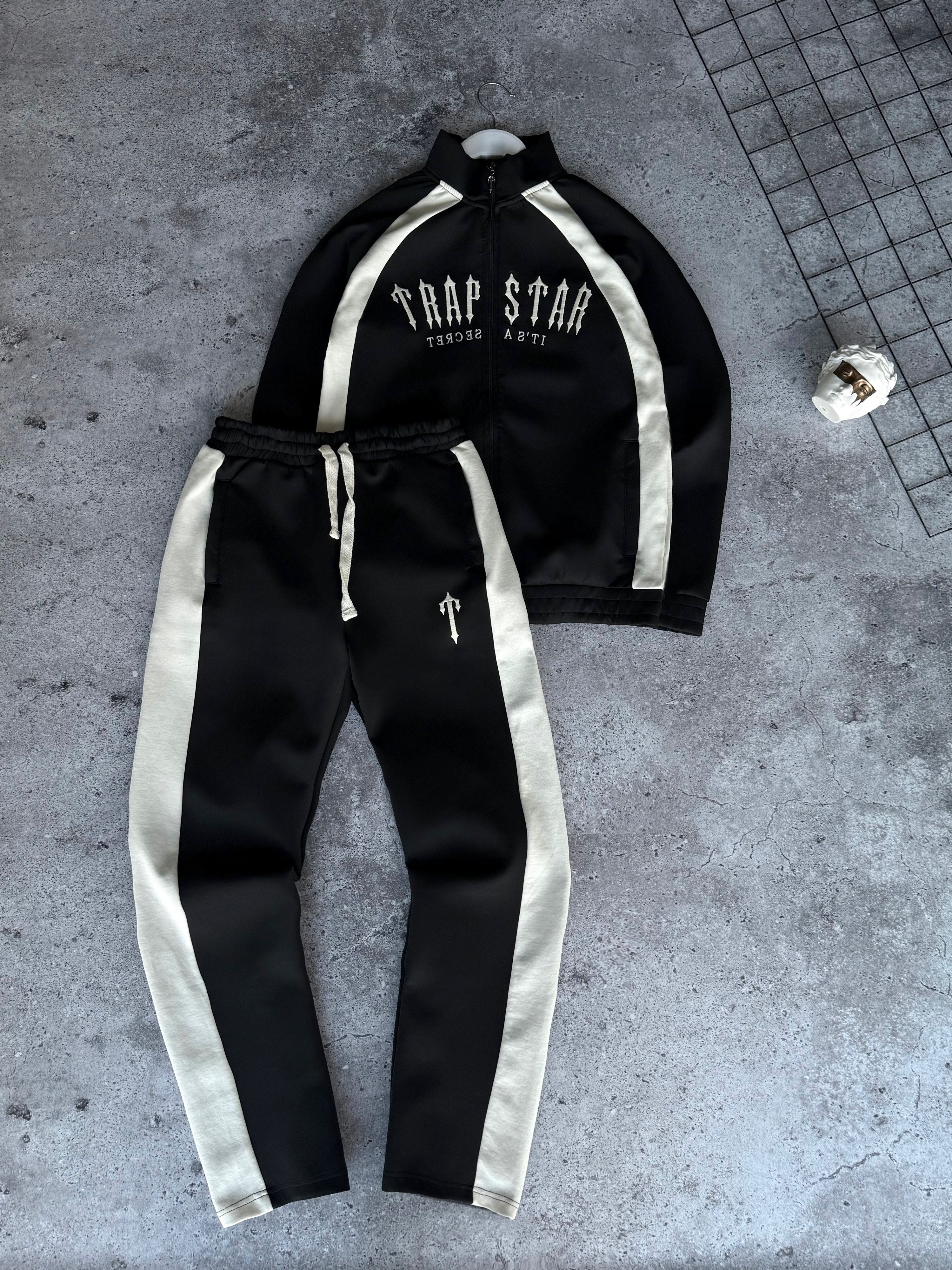 Костюм Trapstar — головне фото товару