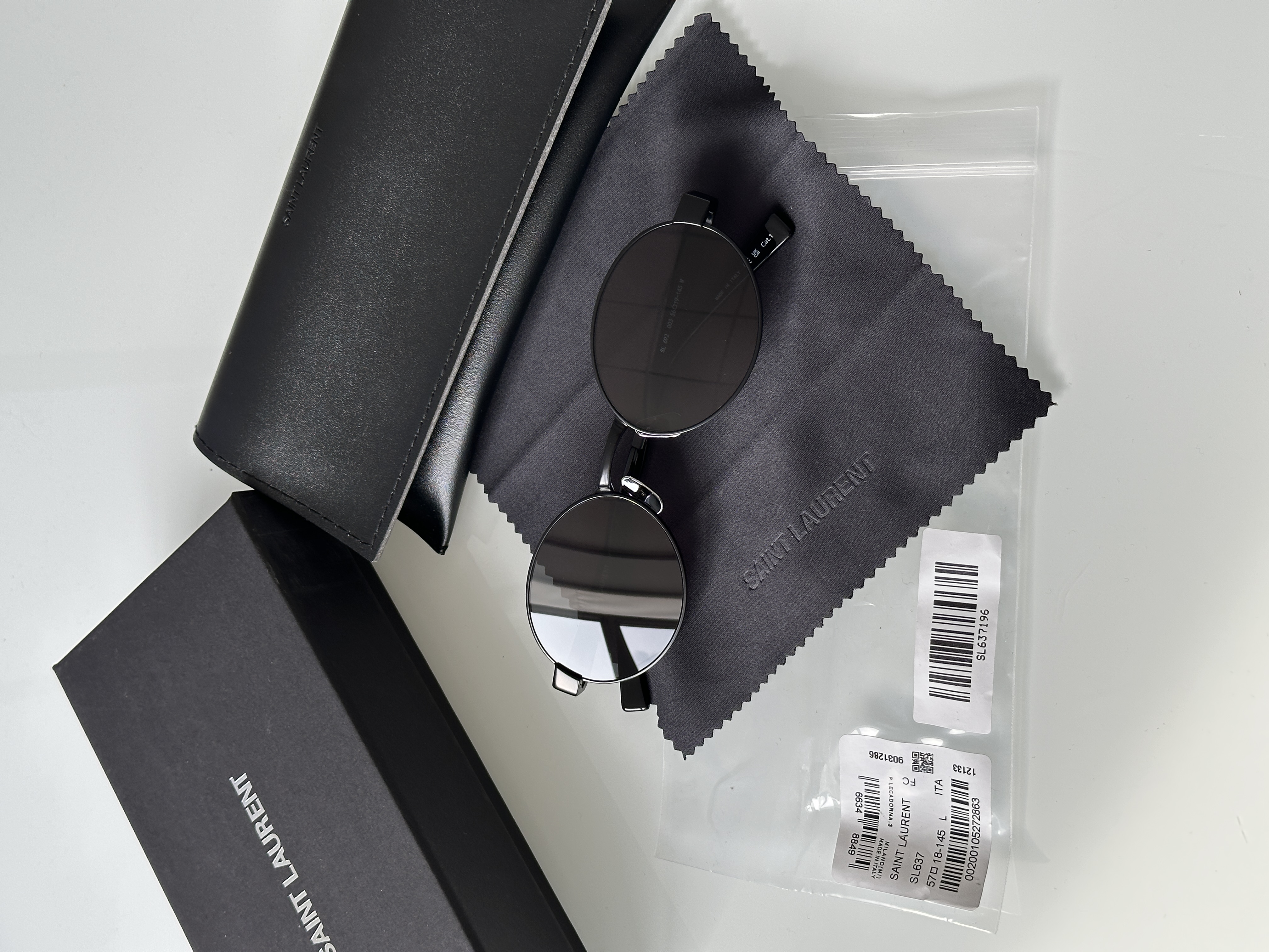 Saint Laurent SL 692 003 Black/Black 56/19/145 M