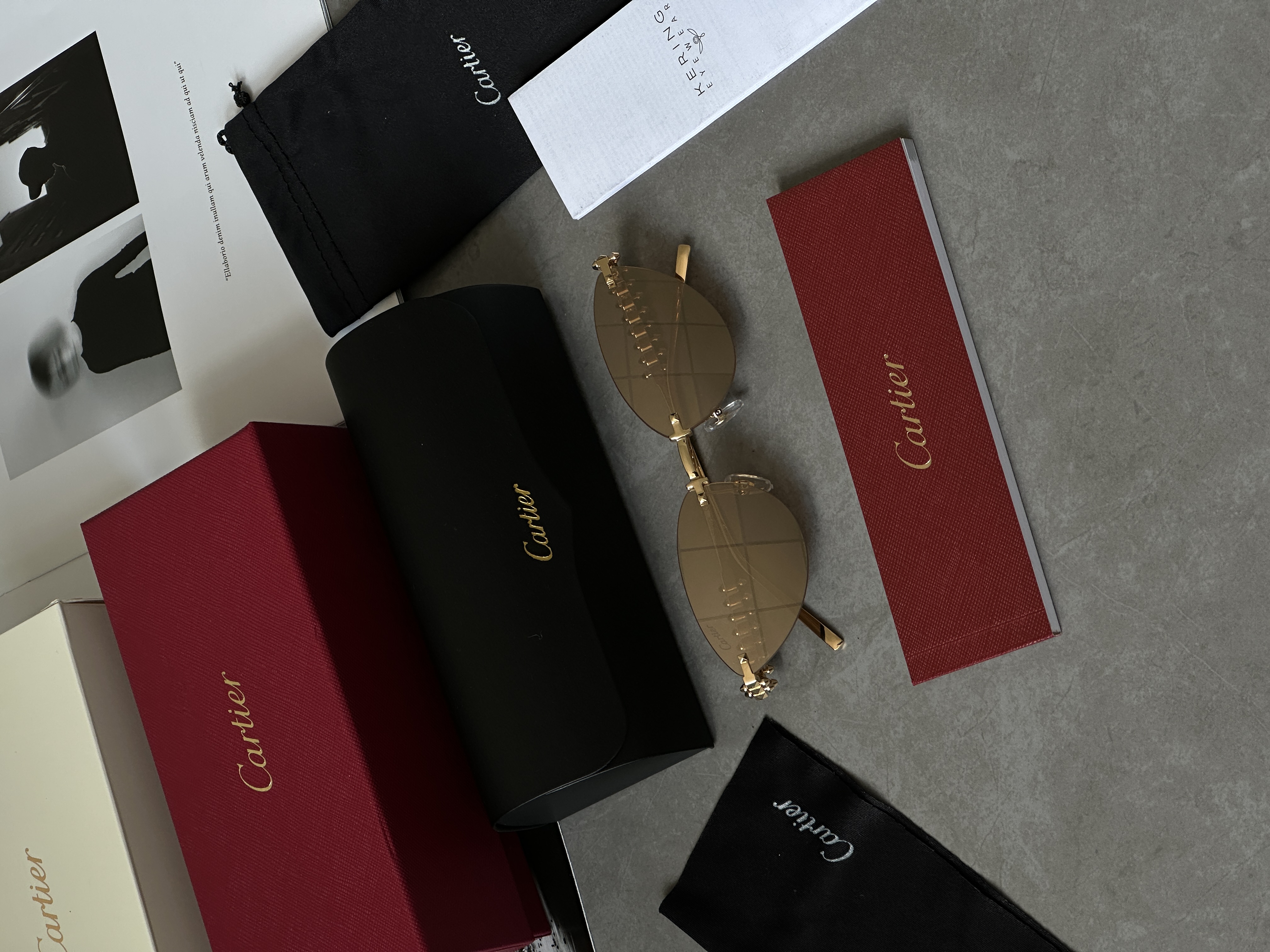 Cartier Clash Gold/Gold CT0543S 001L 58/17/140