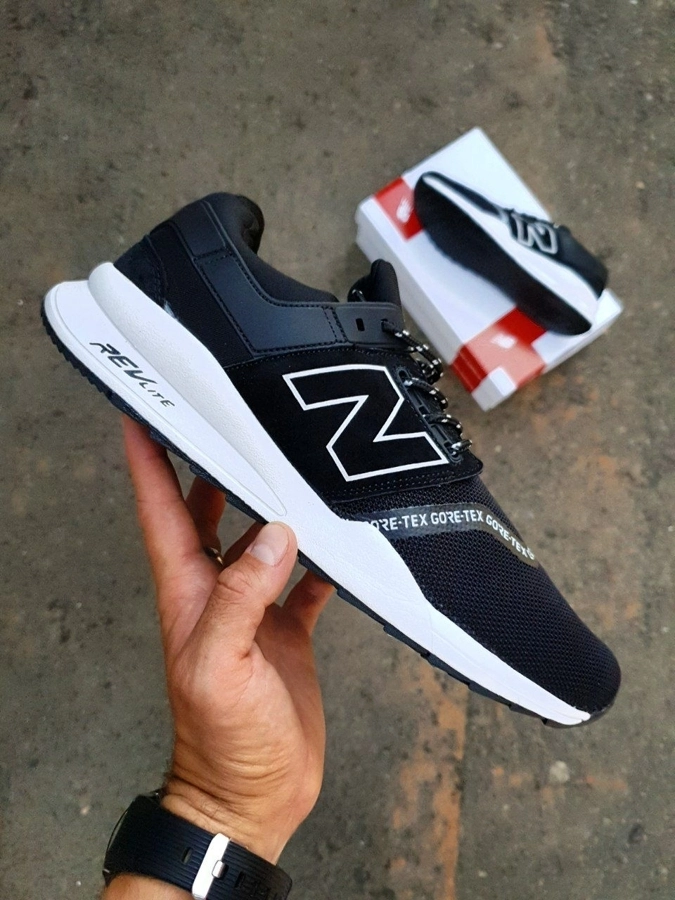 New Balance 247 Black/White — головне фото товару
