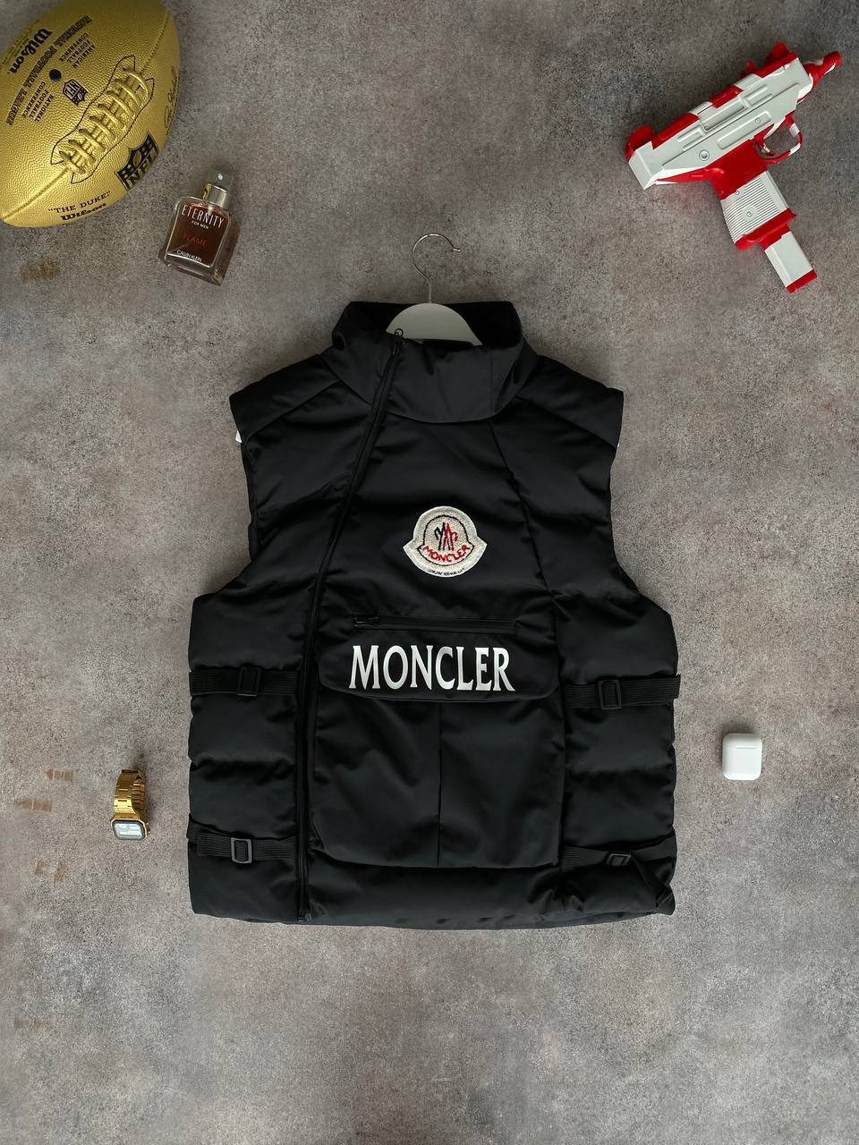 Жилет Moncler — головне фото товару