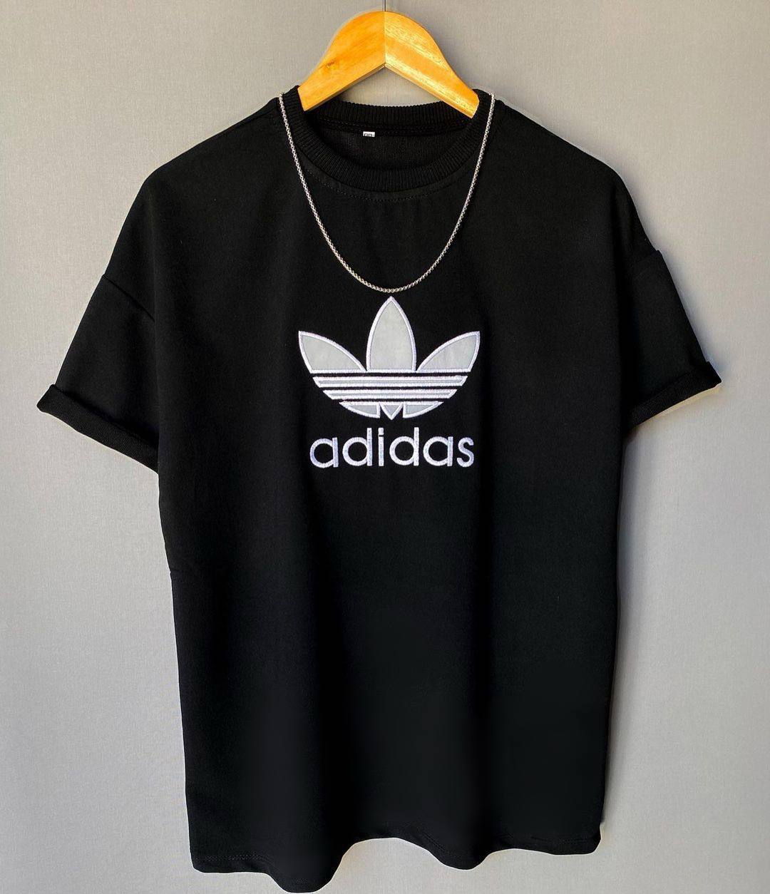 Футболка Adidas — головне фото товару